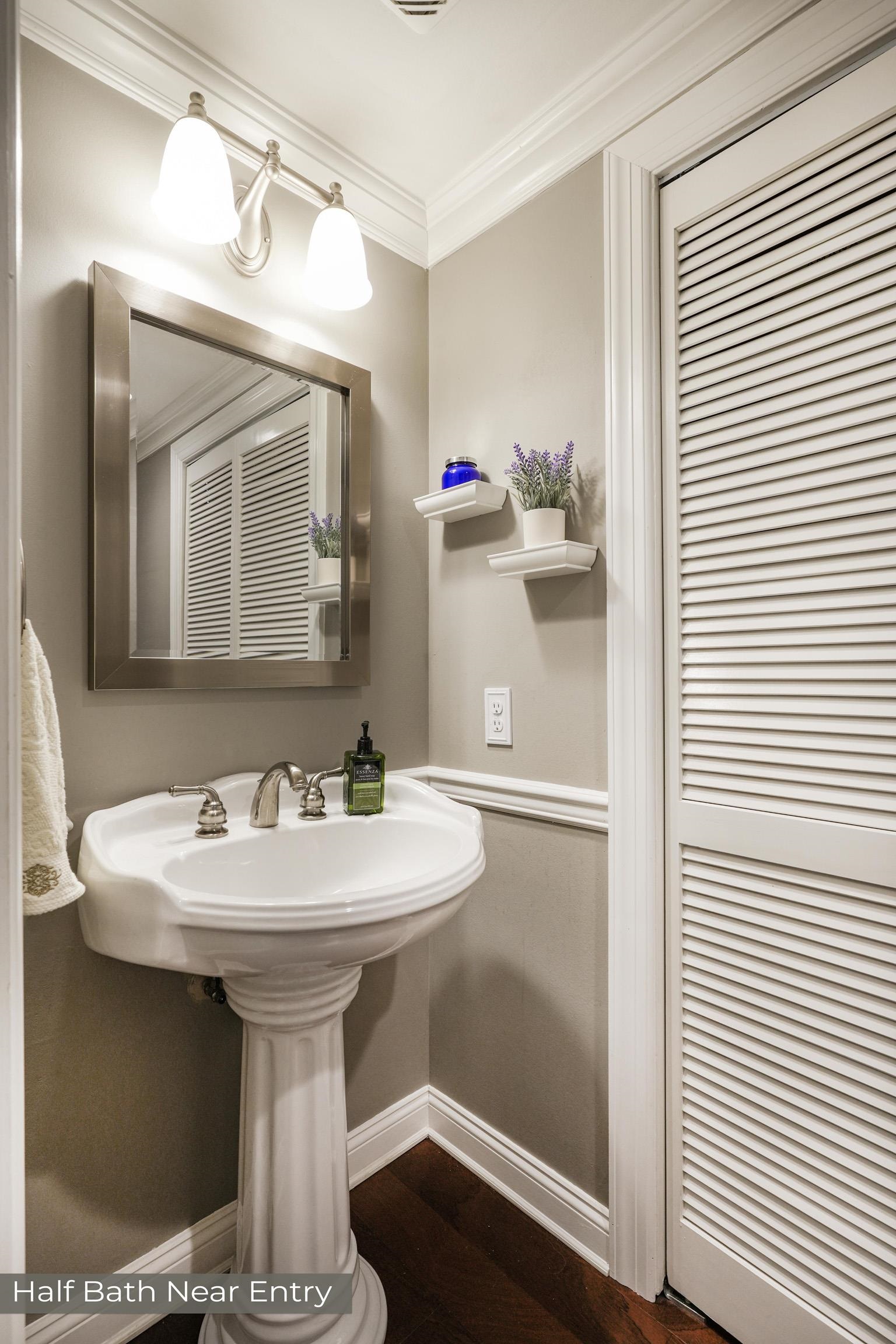 121 N Monroe St. #1107
