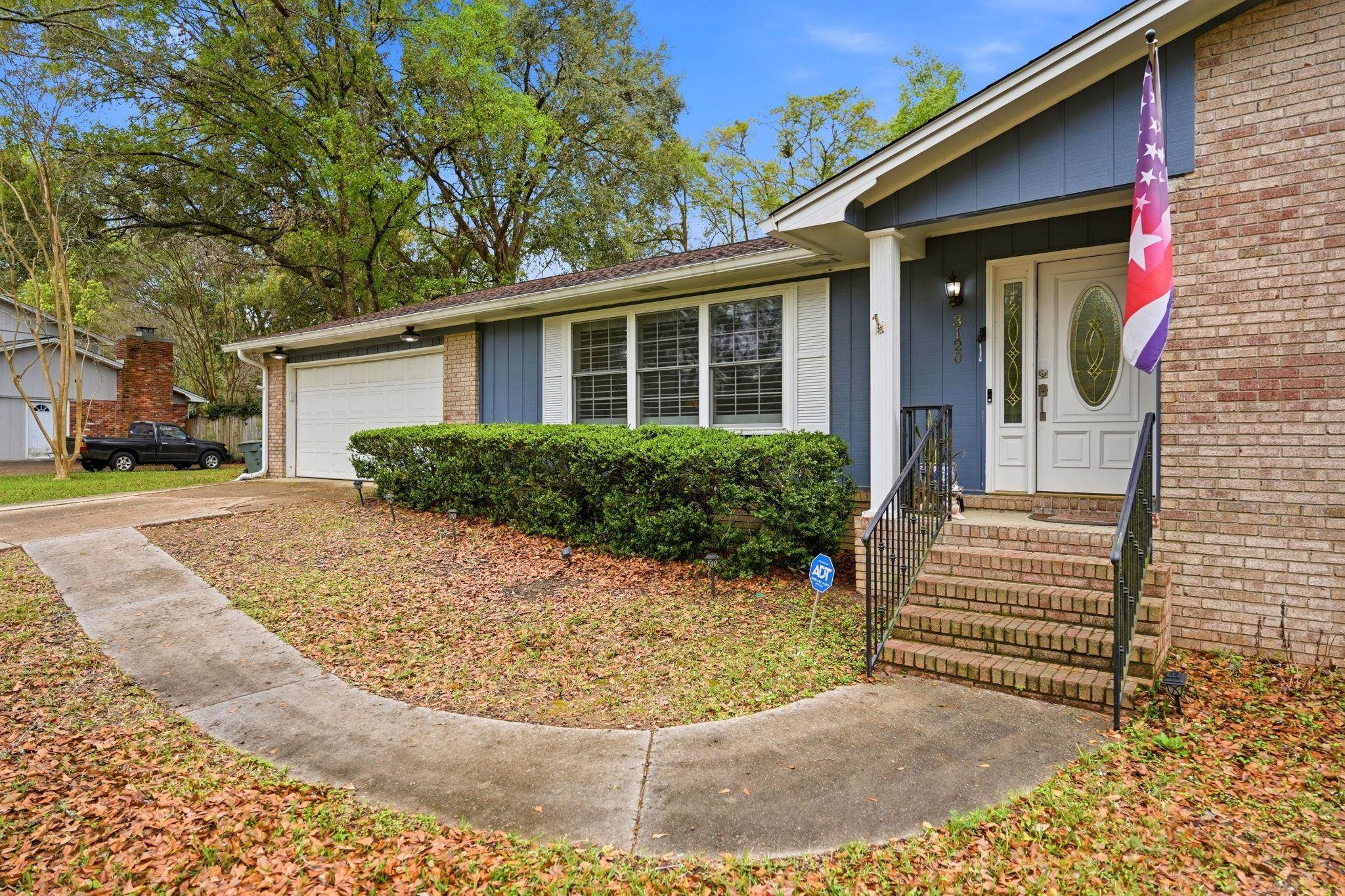 3120 Briarwood Drive