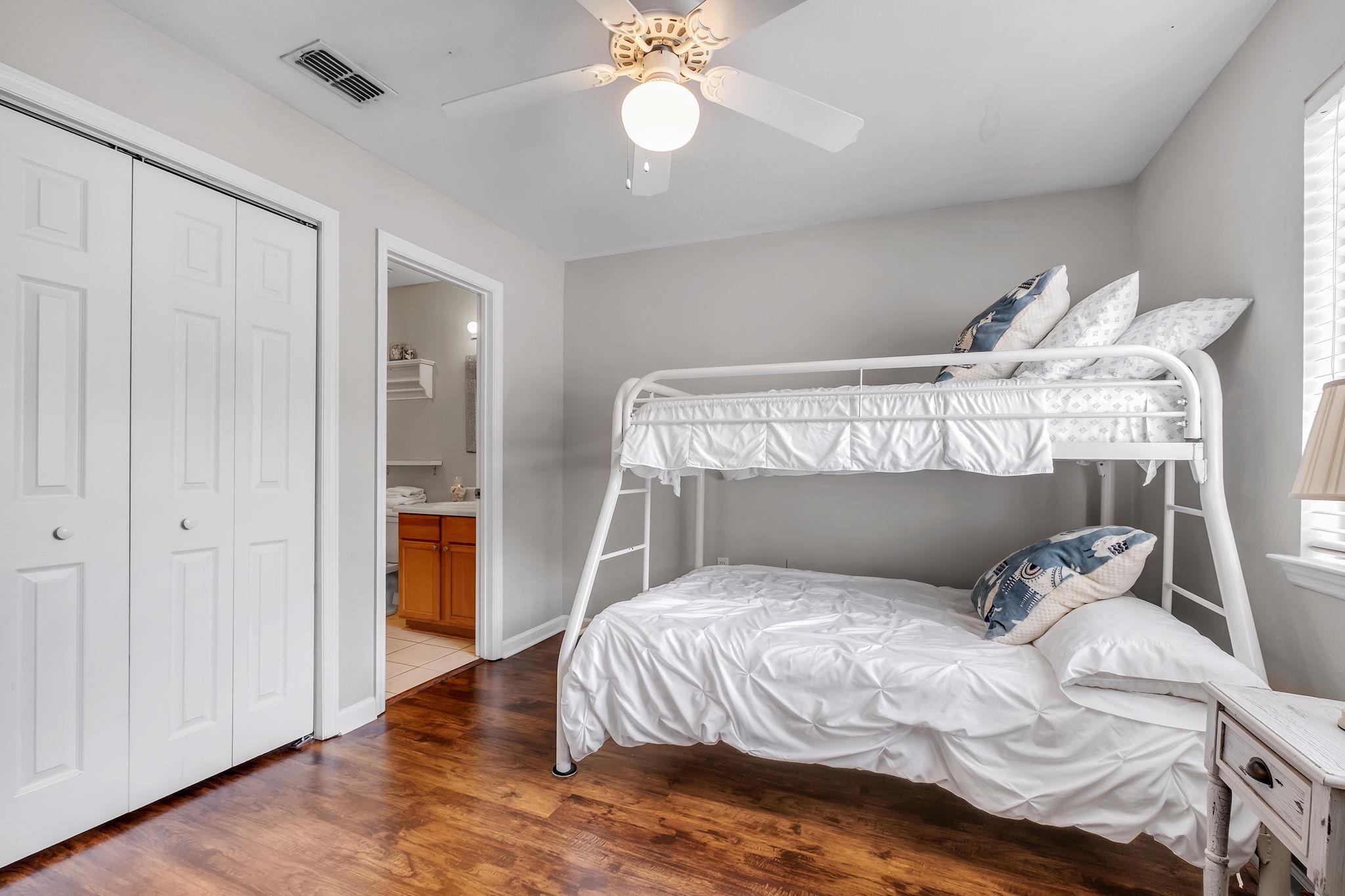 2740 W Tharpe Street Unit: 304