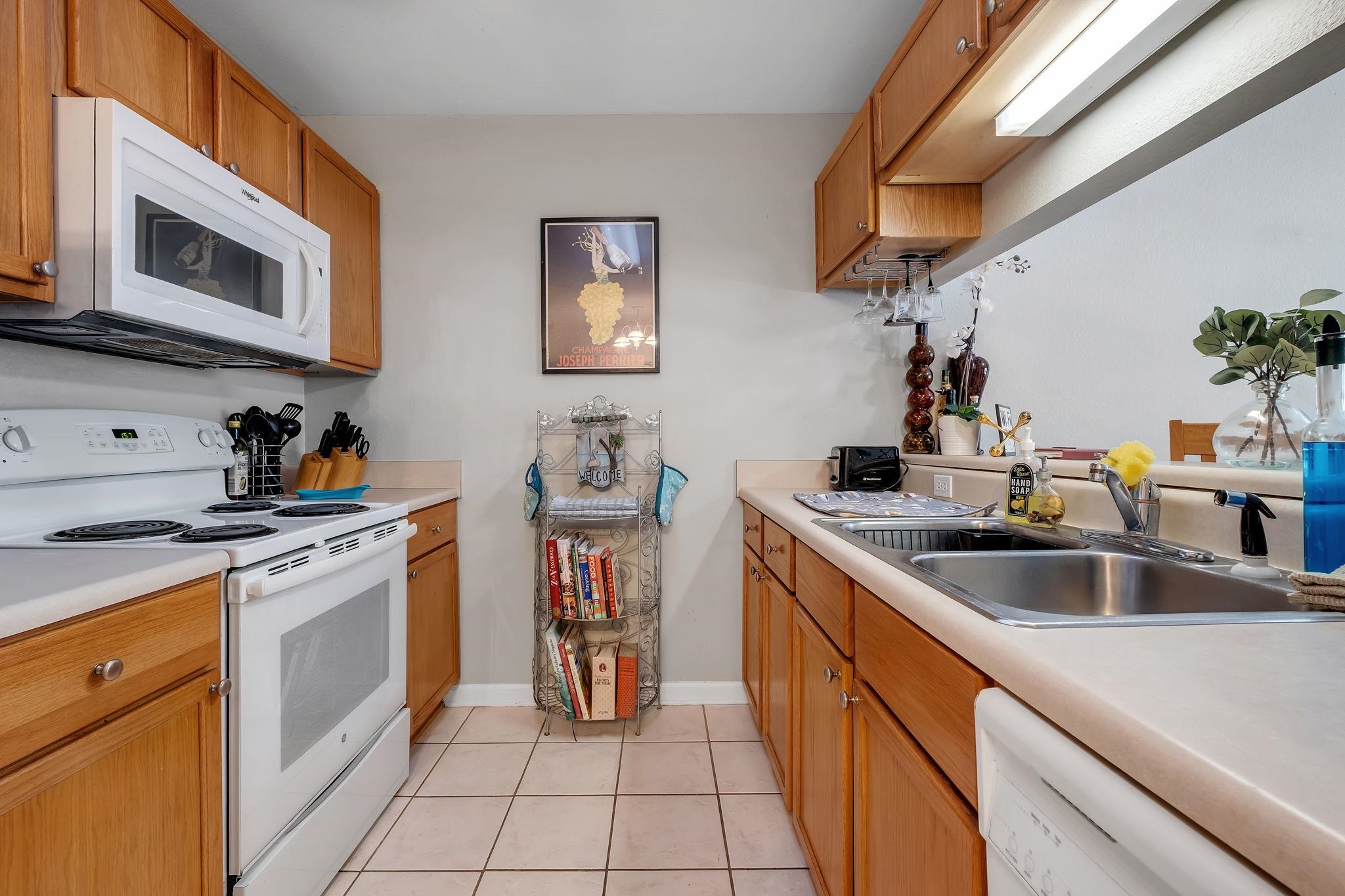 2740 W Tharpe Street Unit: 304
