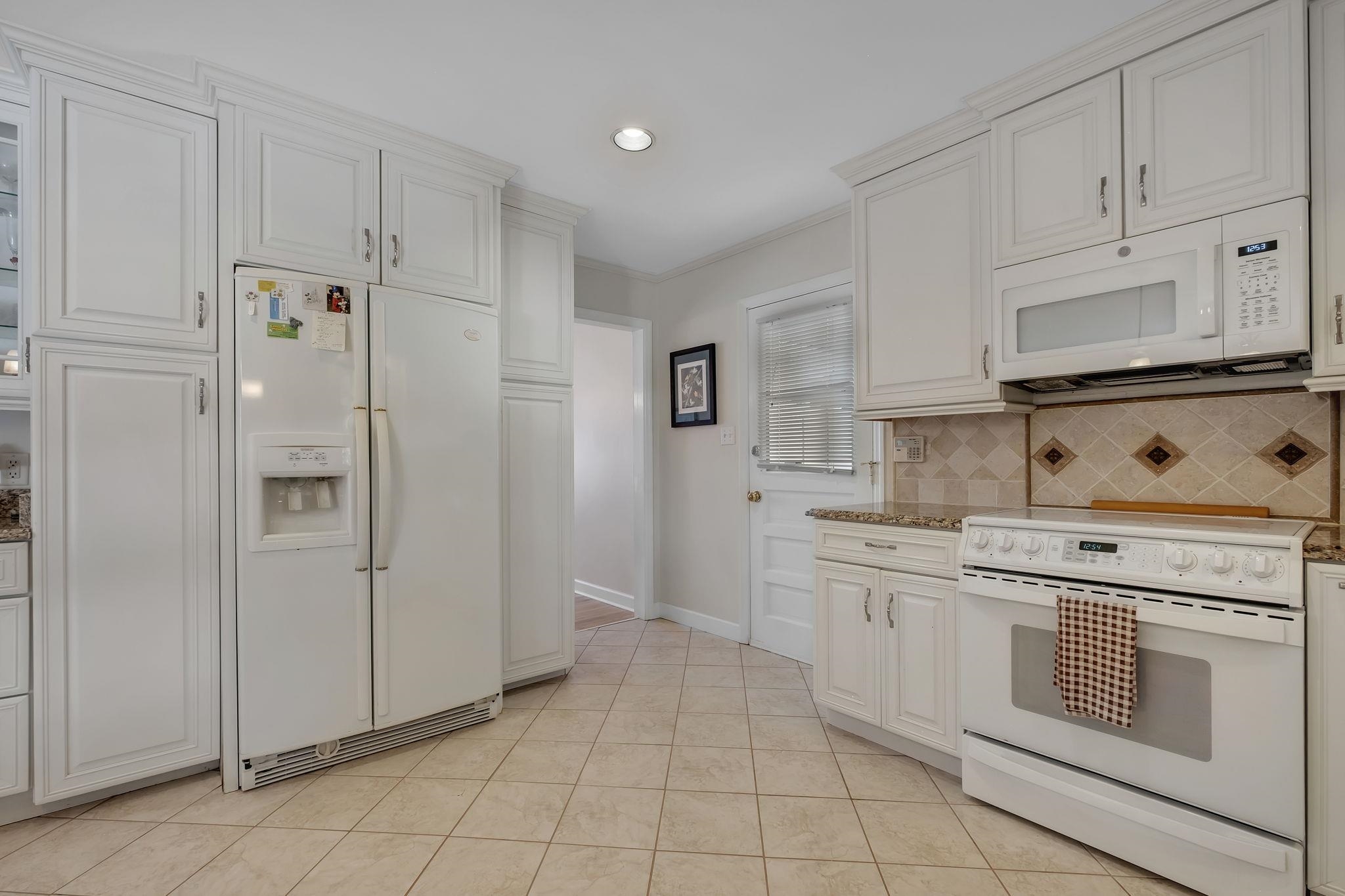 1308 Leewood Drive