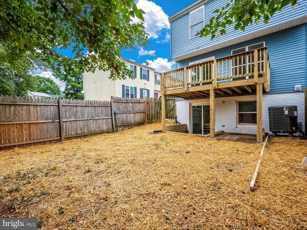 1853 DULANEY COURT