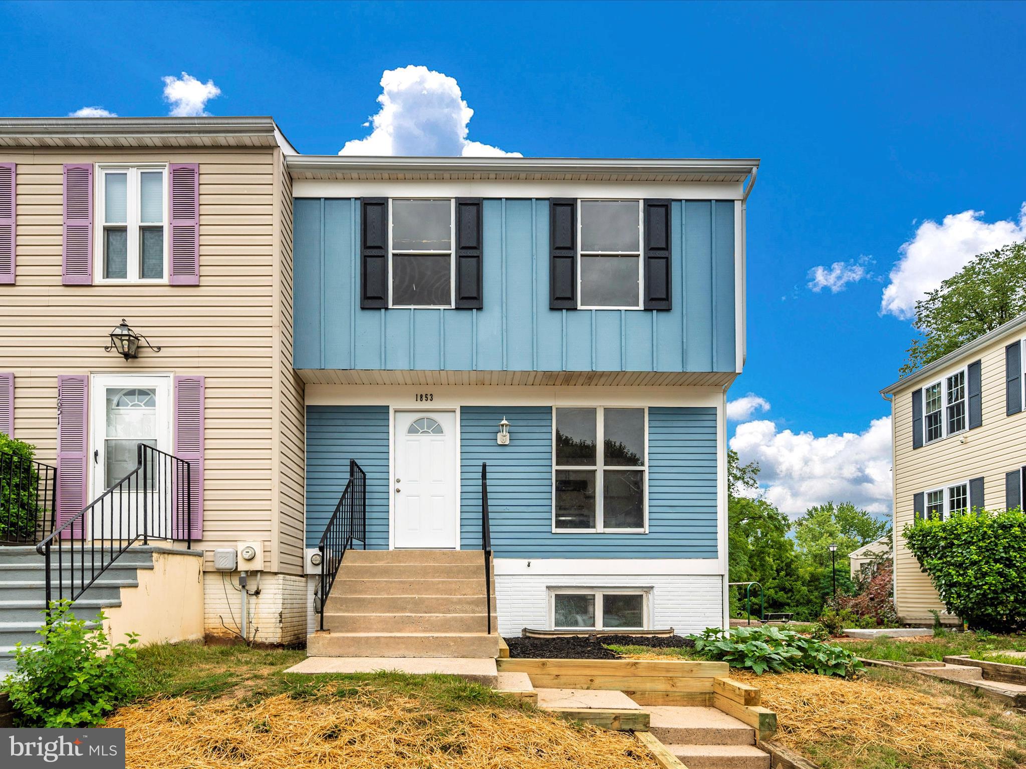 1853 DULANEY COURT