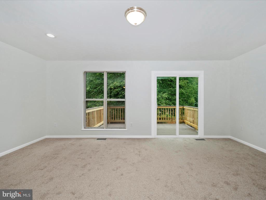 1853 DULANEY COURT