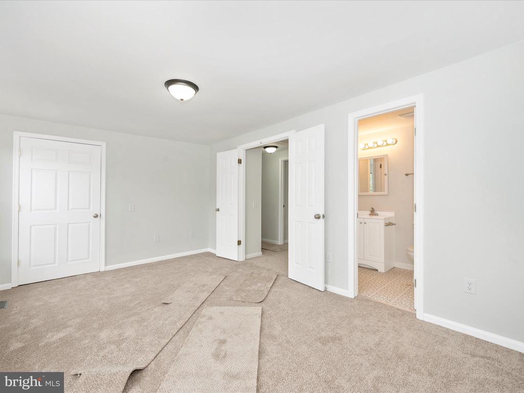1853 DULANEY COURT