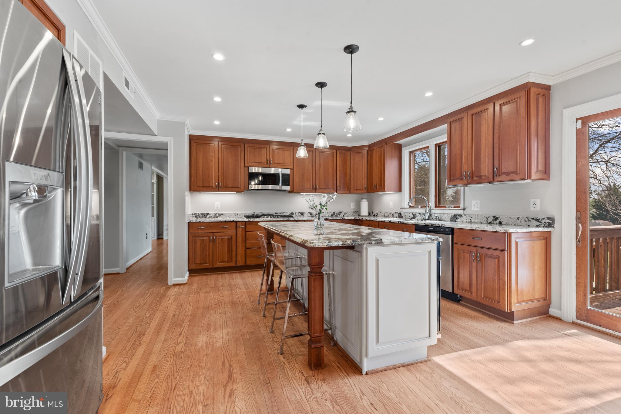 5210 HAYLOFT COURT