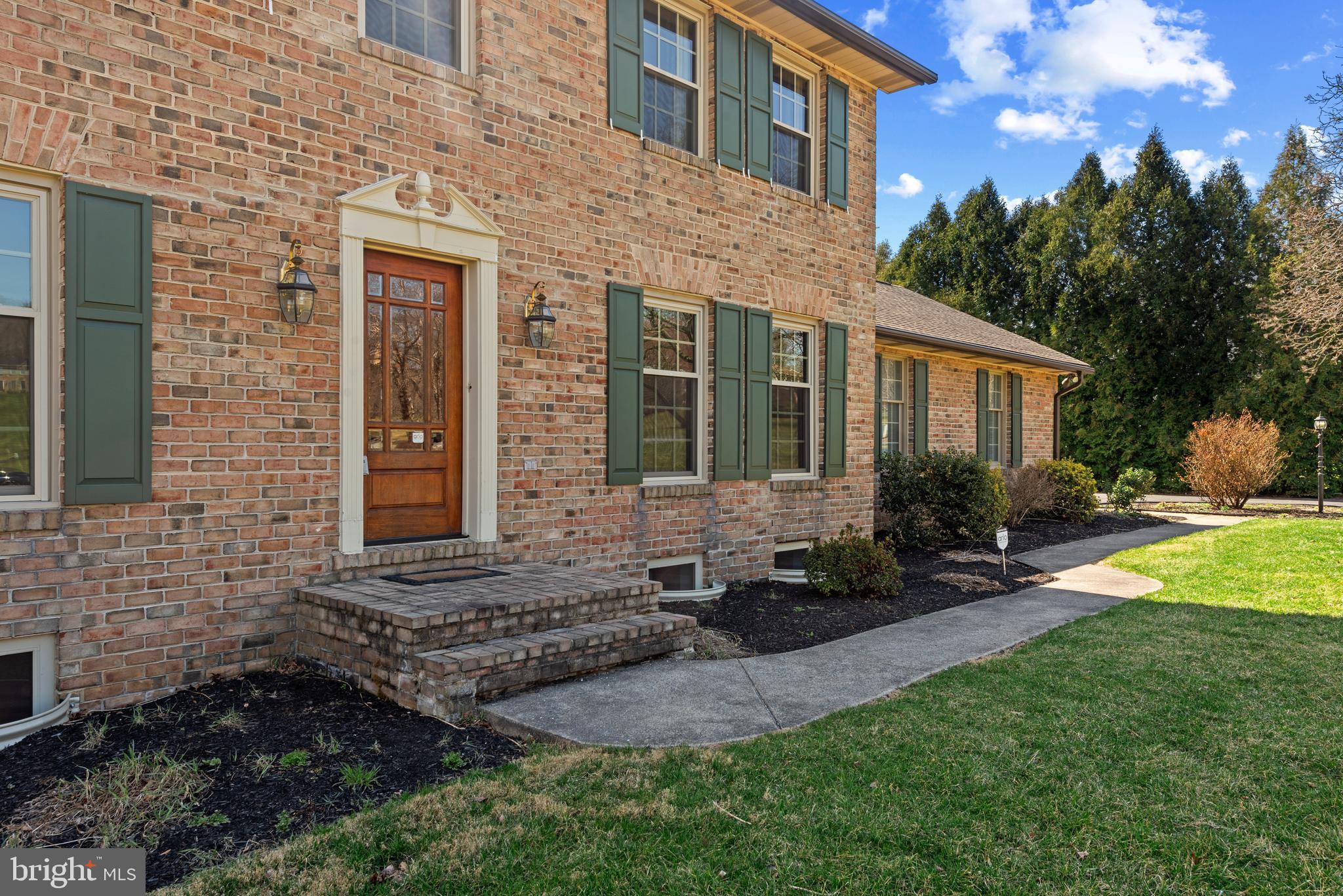 5210 HAYLOFT COURT