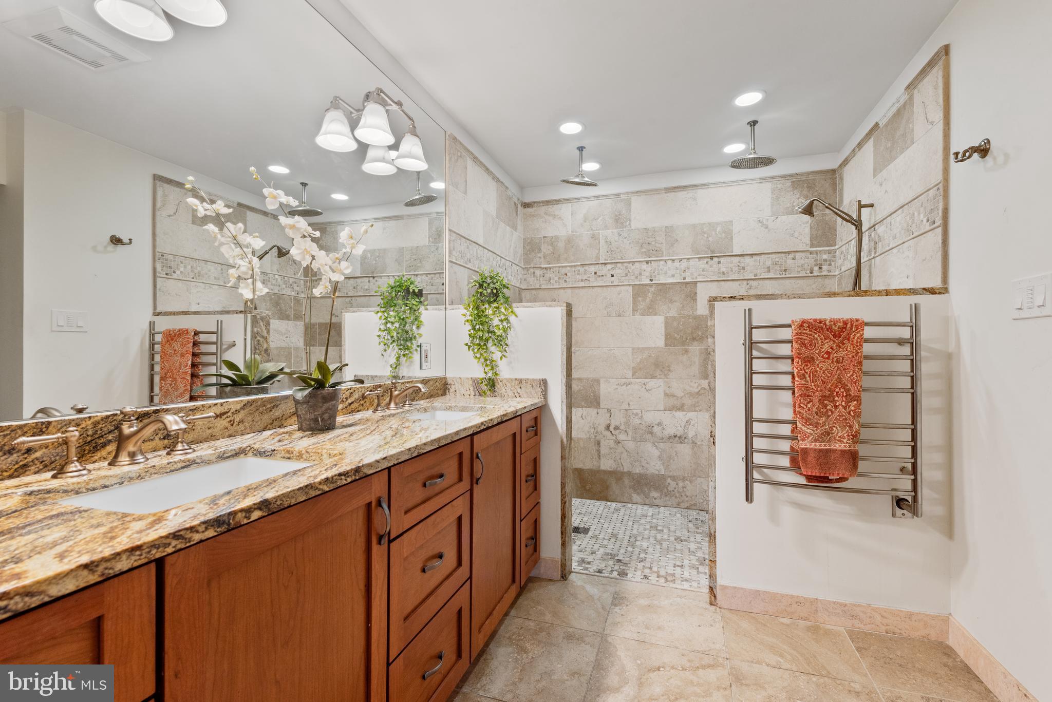 5210 HAYLOFT COURT