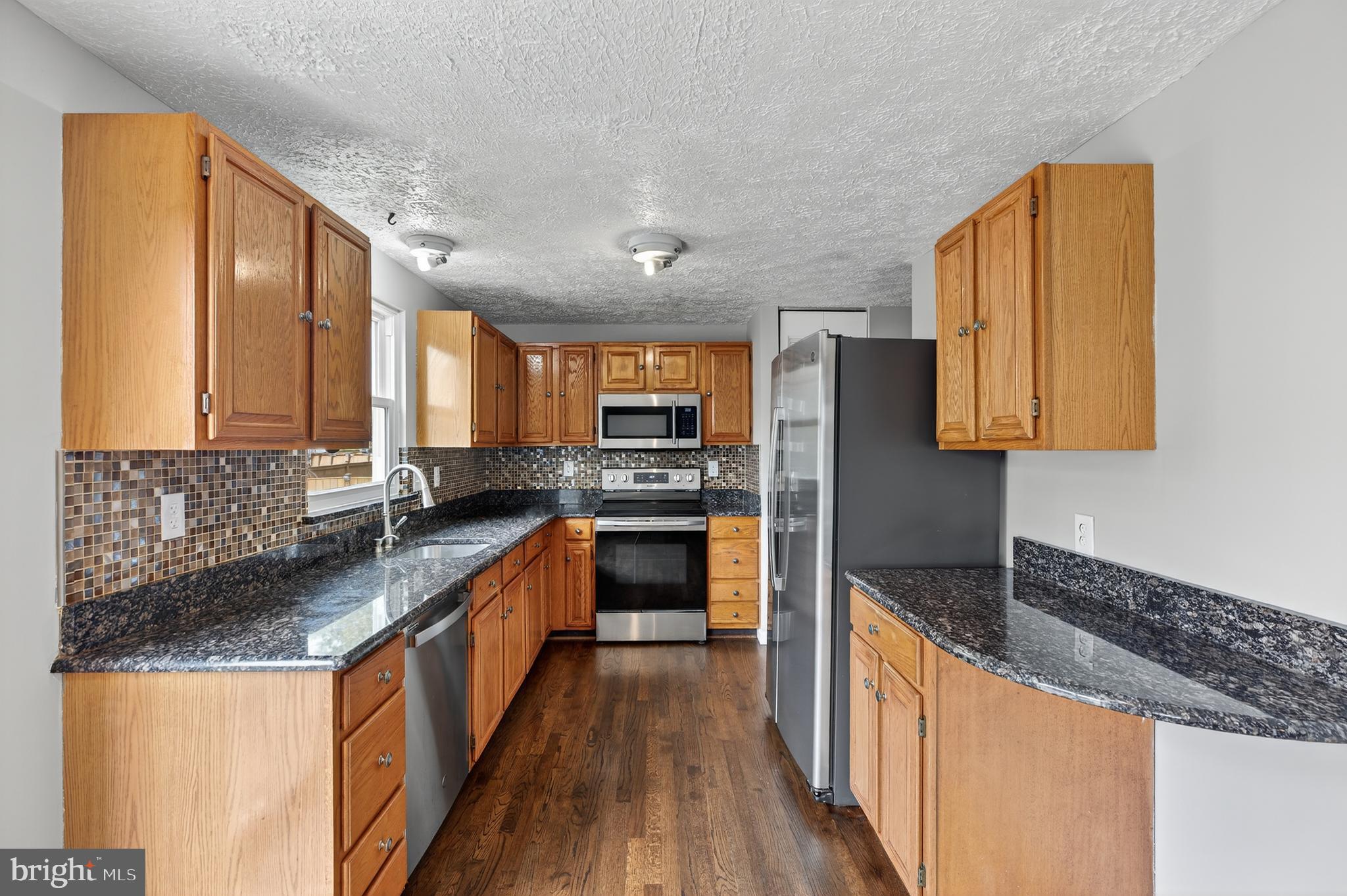 6595 WHETSTONE DRIVE