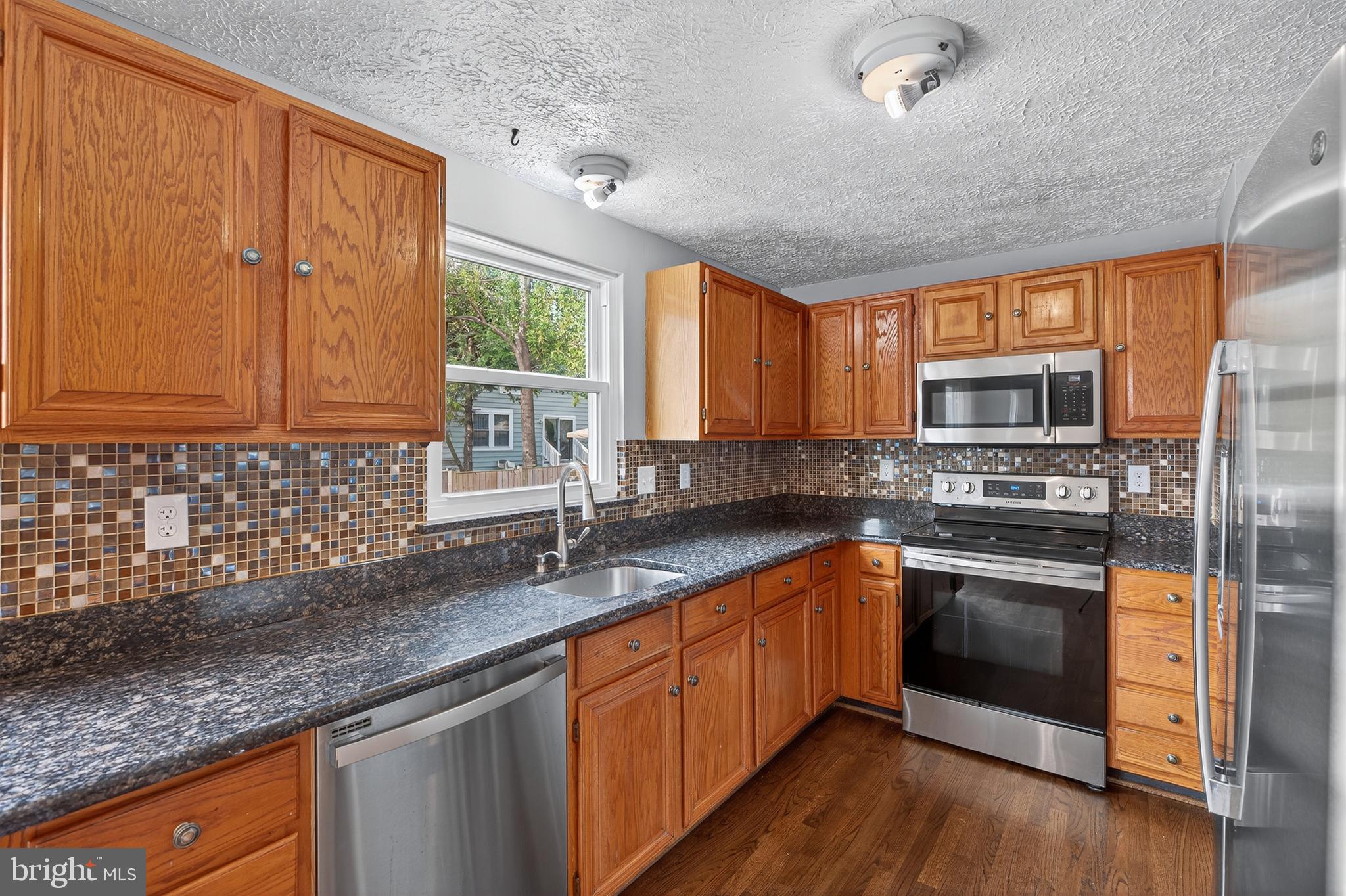 6595 WHETSTONE DRIVE