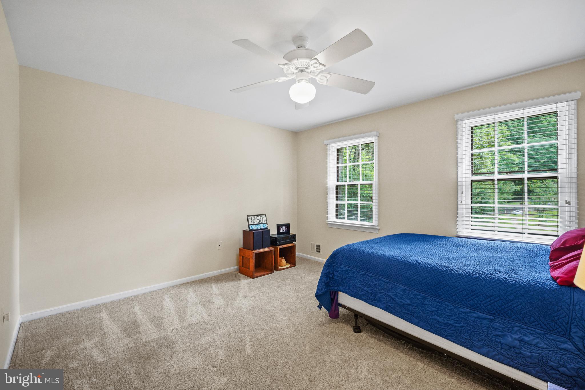 204 STONEGATE DRIVE
