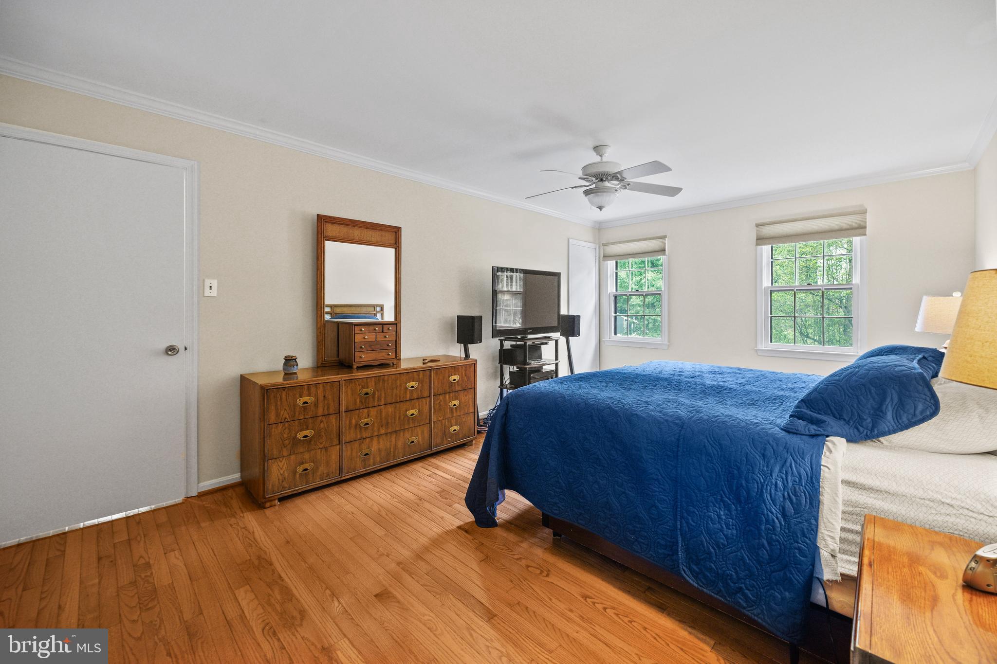 204 STONEGATE DRIVE