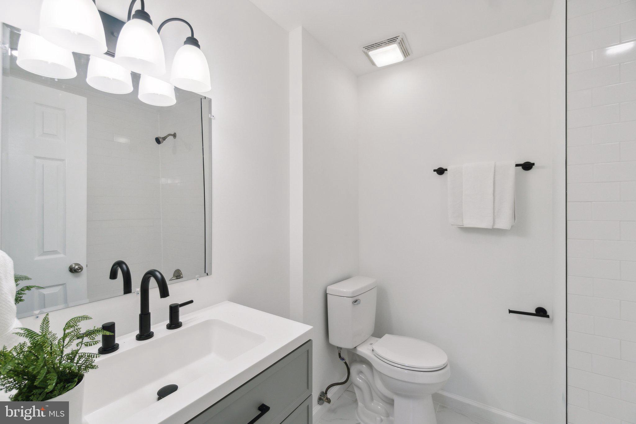 10136 LITTLE POND PLACE 6
