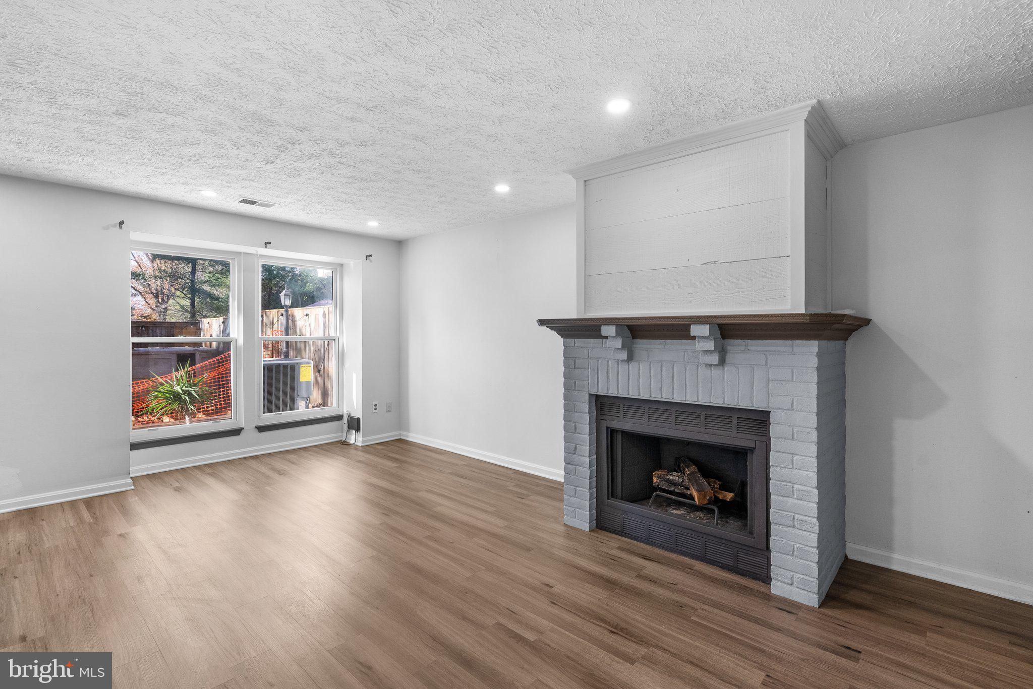 13609 DEMETRIAS WAY