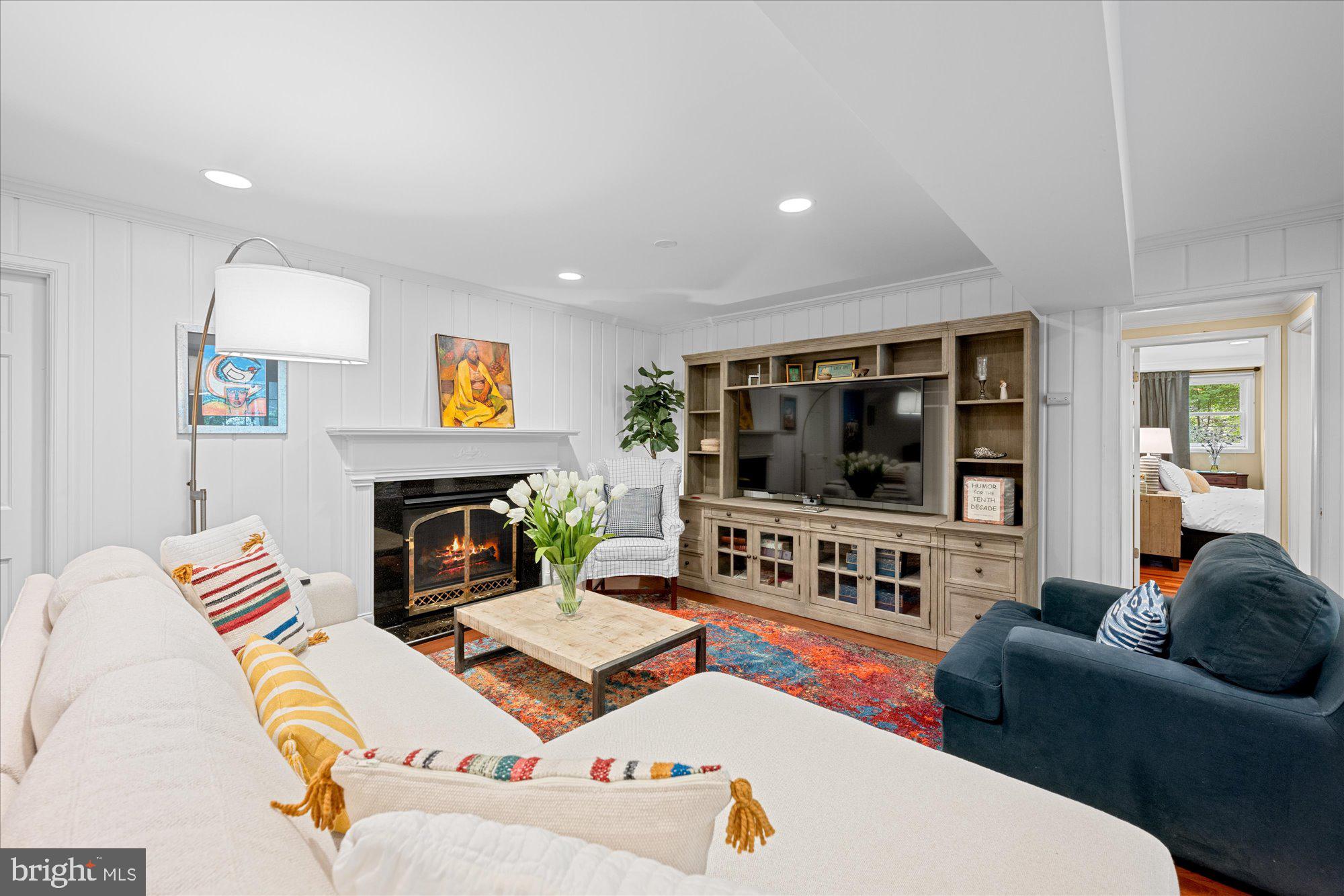 9225 ALDERSHOT DRIVE