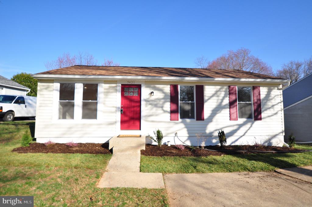 7421 BRENISH DRIVE
