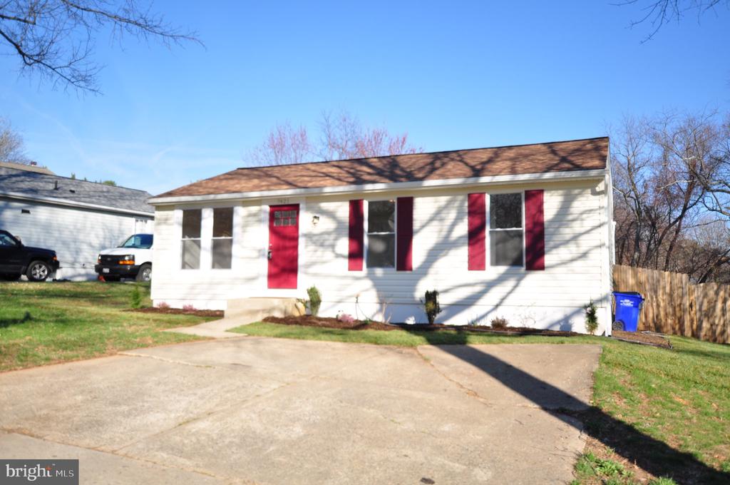 7421 BRENISH DRIVE