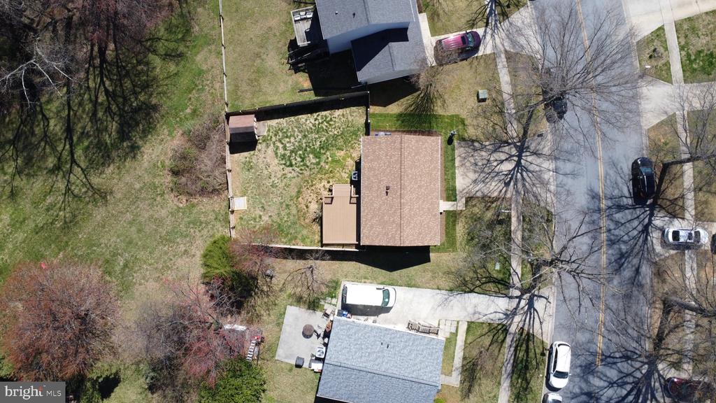 7421 BRENISH DRIVE