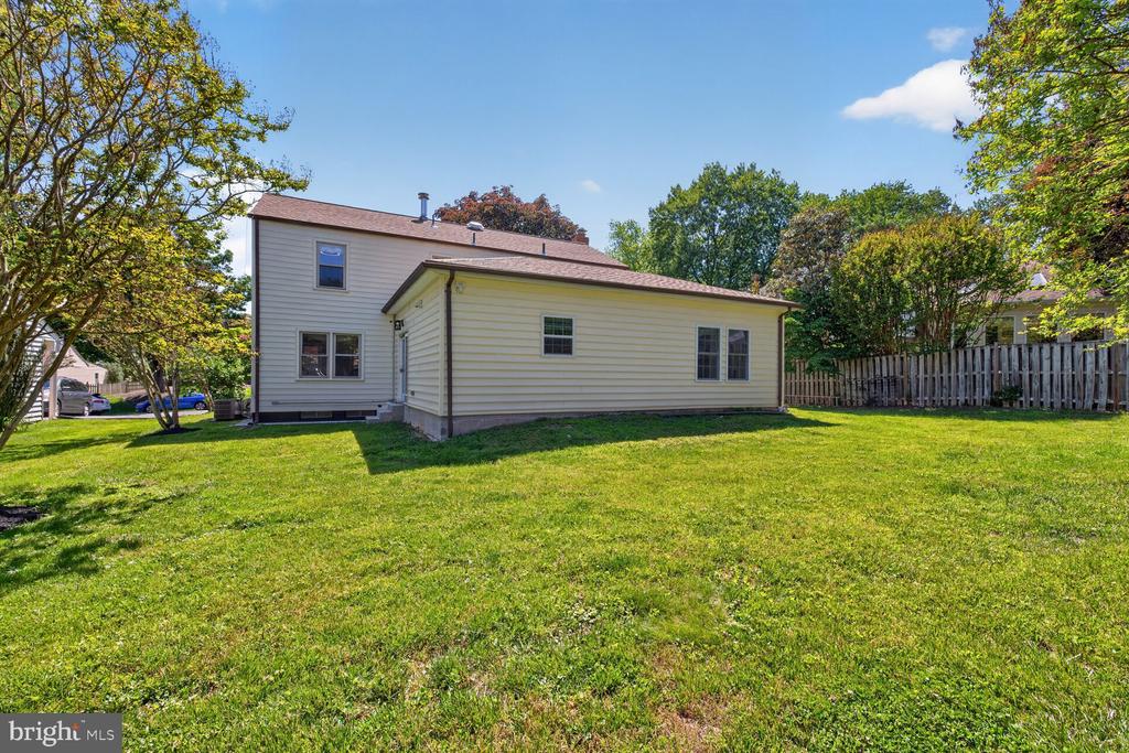 15108 WINESAP DR