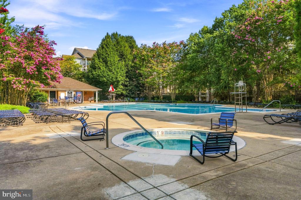 13501 DERRY GLEN COURT Unit: 103