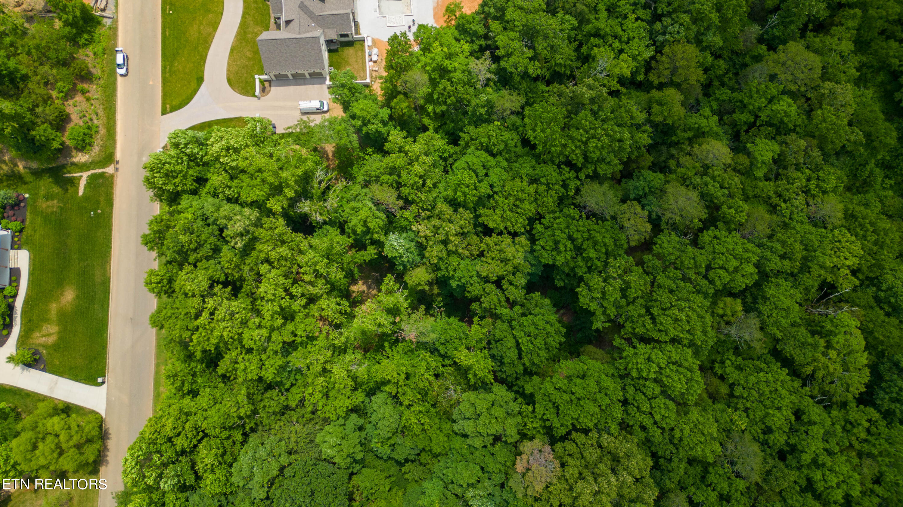 2509 Woodland Reserve Lane