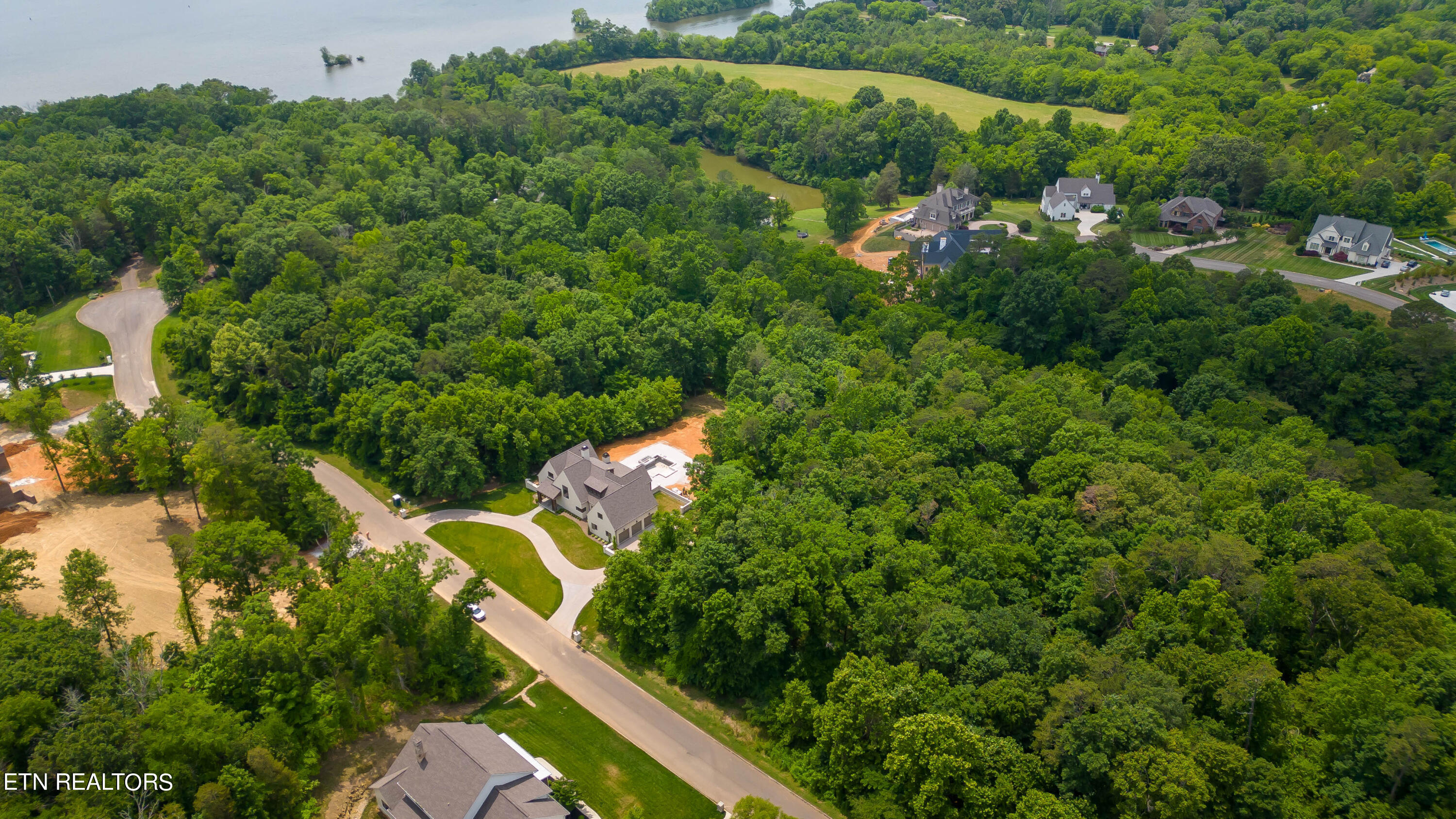 2509 Woodland Reserve Lane