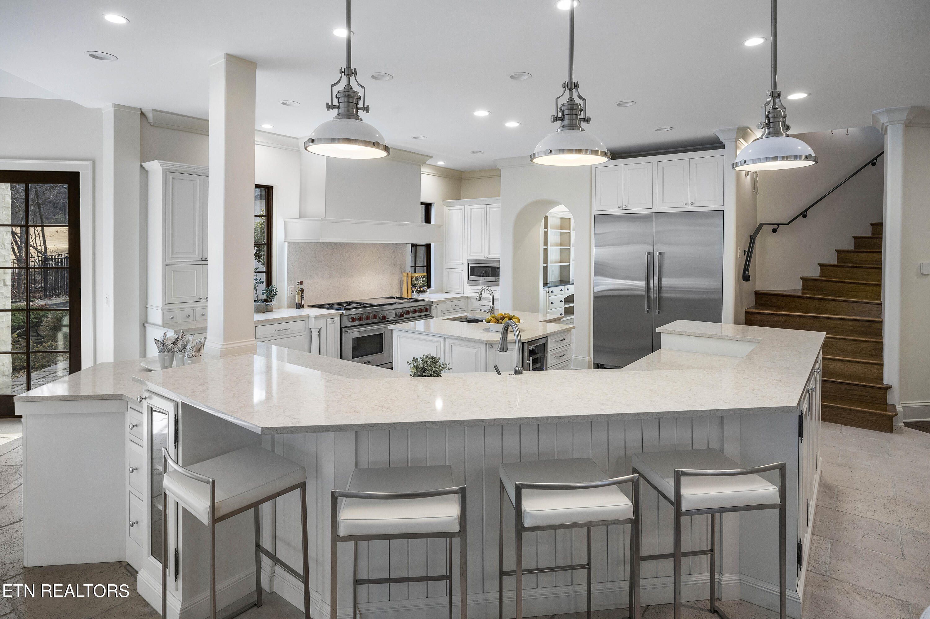 9300 Hidden Green Lane