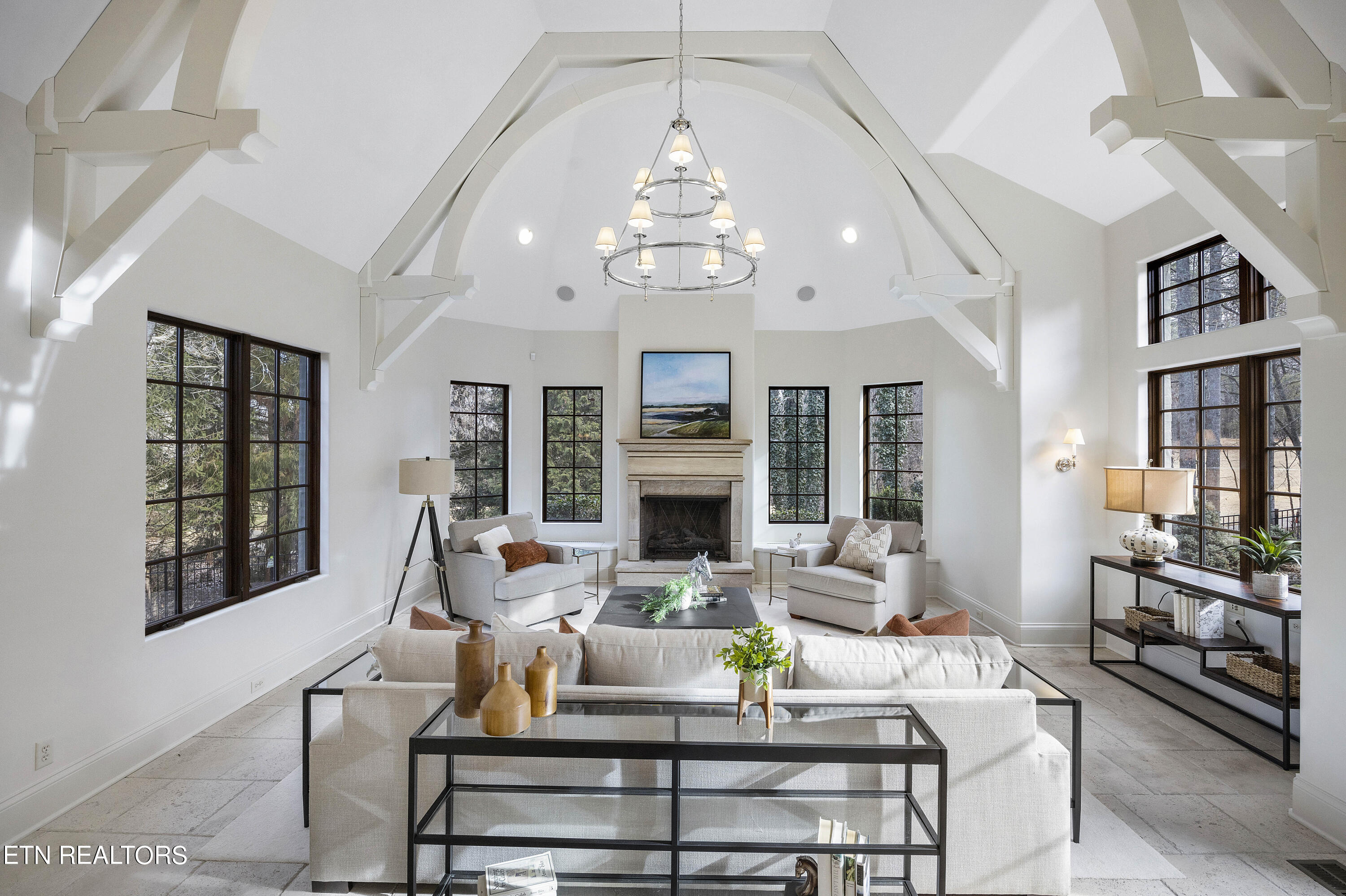 9300 Hidden Green Lane