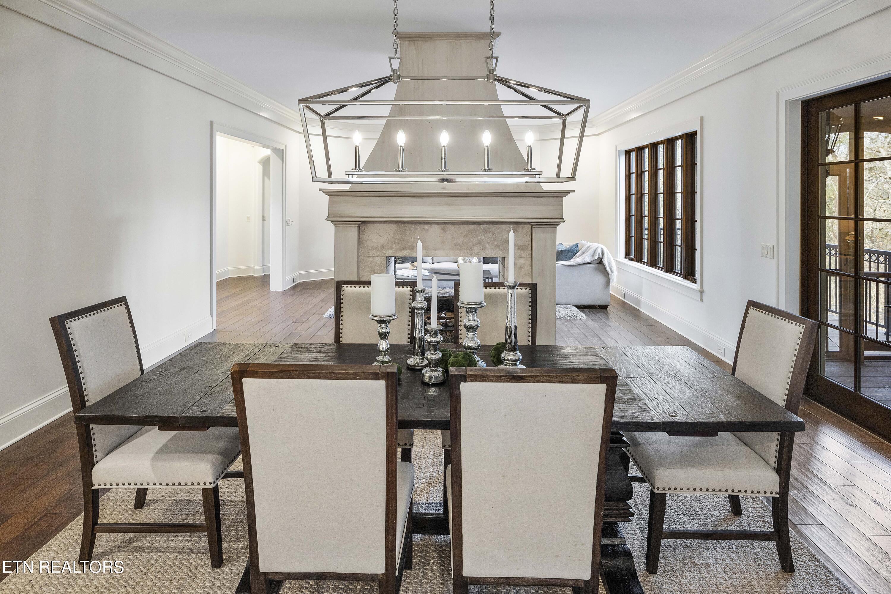 9300 Hidden Green Lane