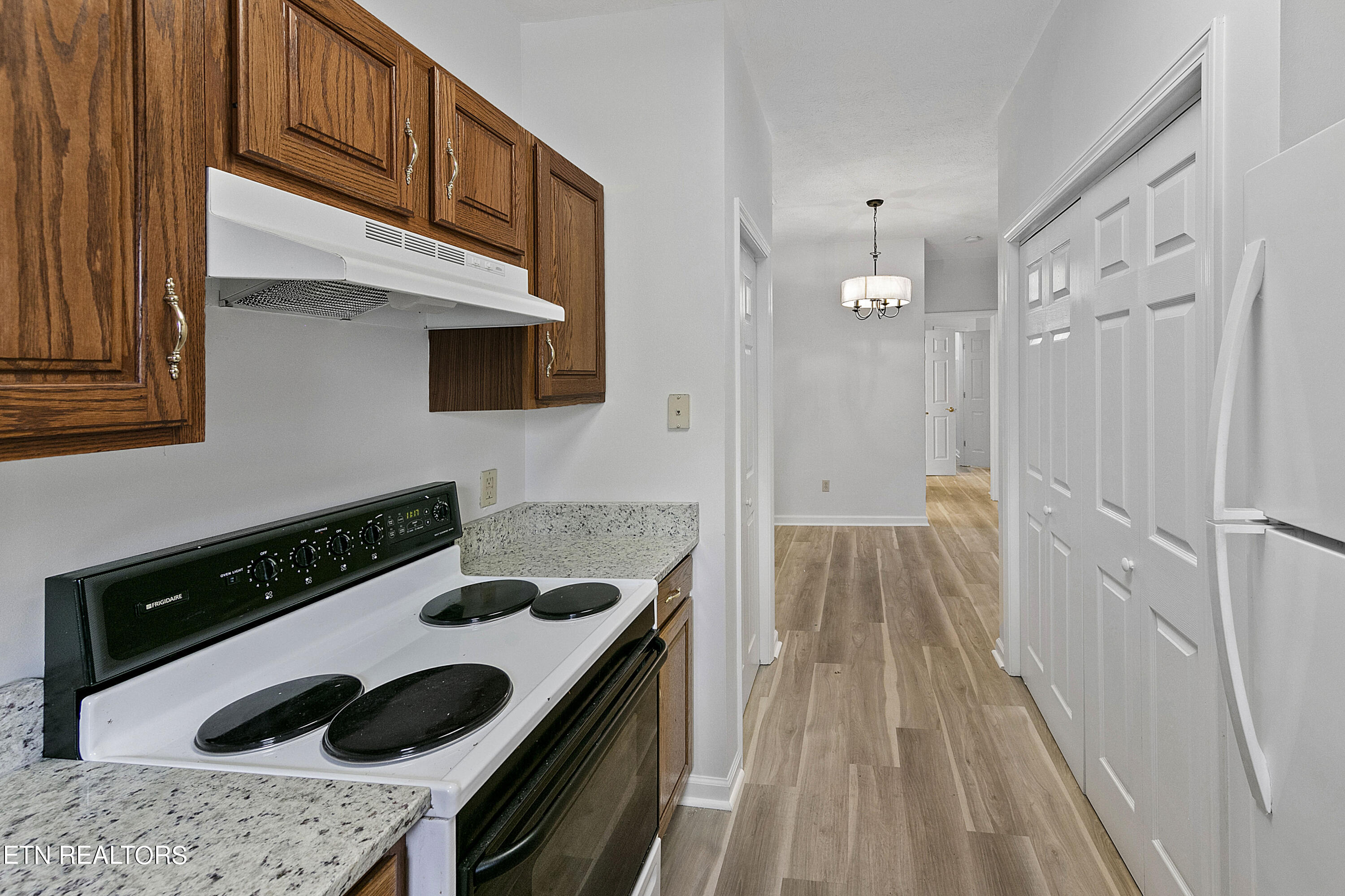 4805 Lyons View Pike, 301