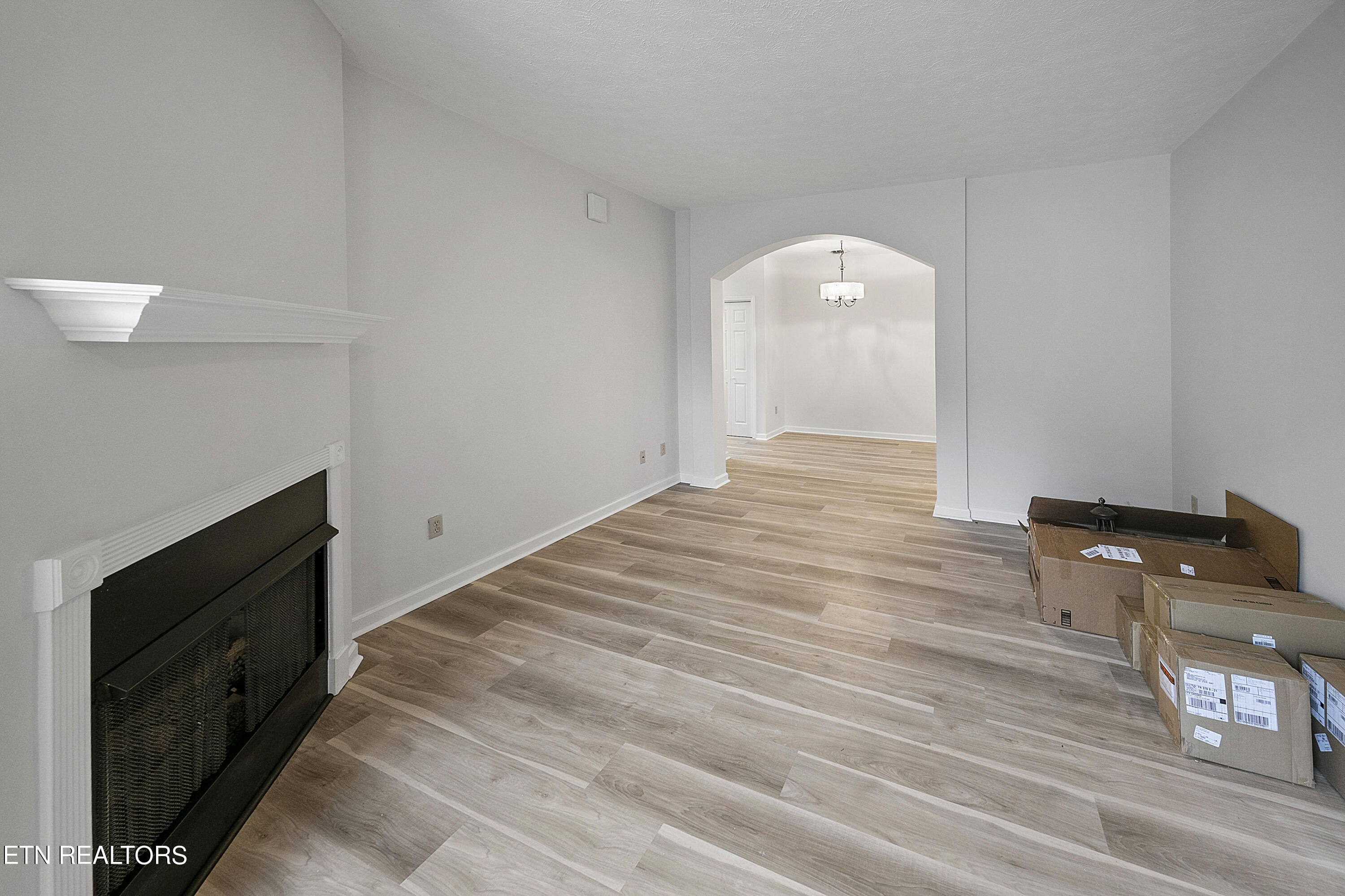 4805 Lyons View Pike, 301