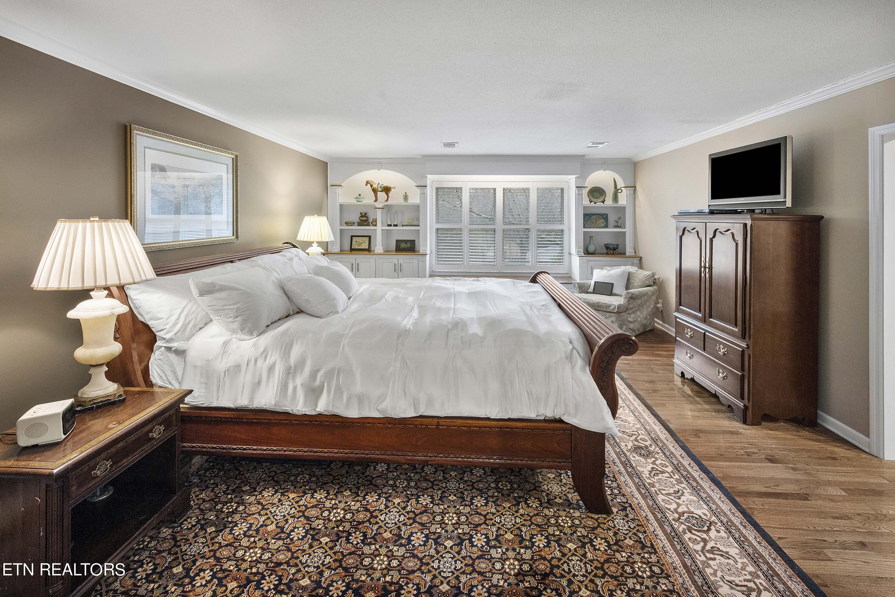 1708 Cove Creek Lane