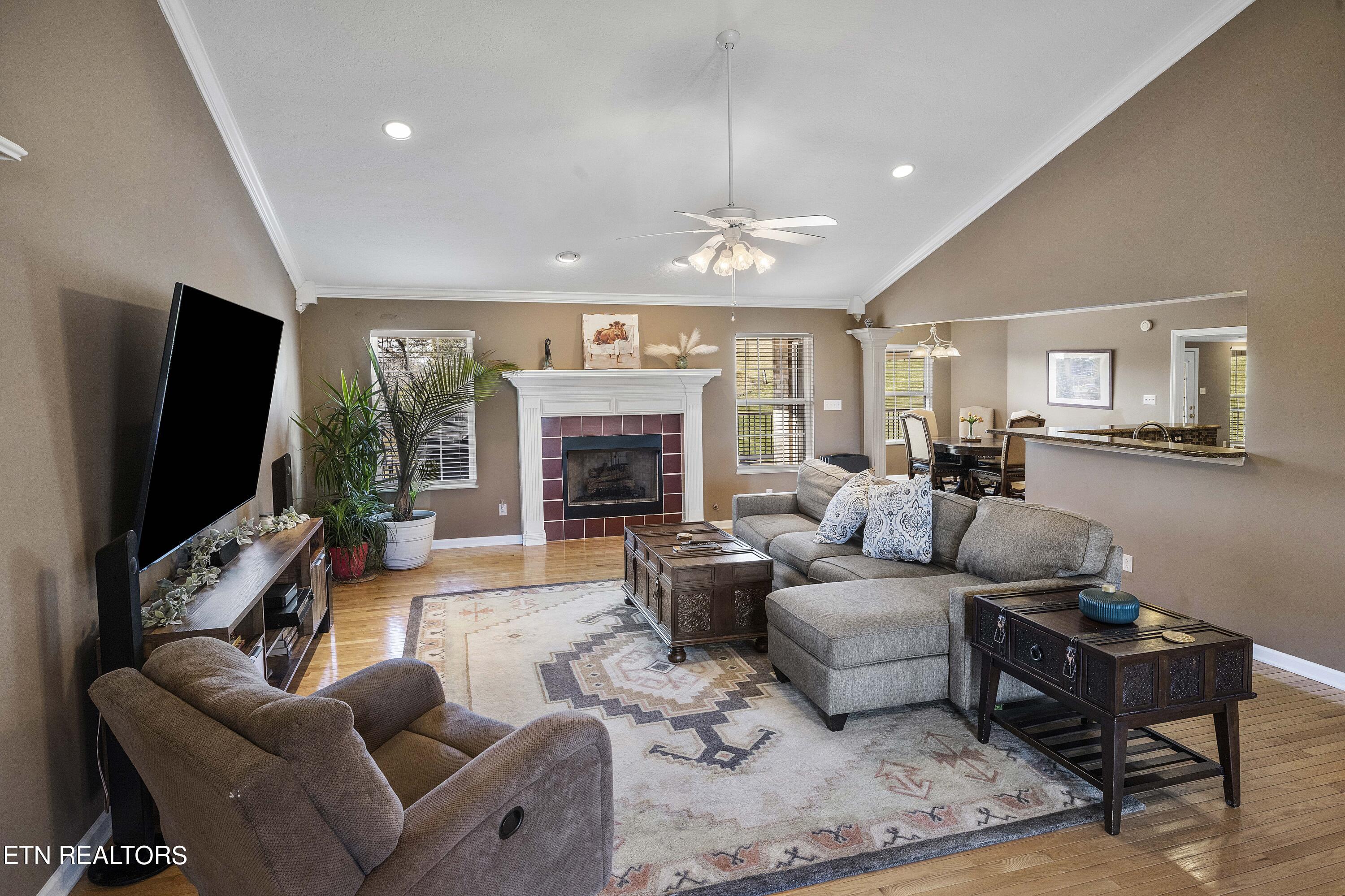 1936 Scenic Meadow Way