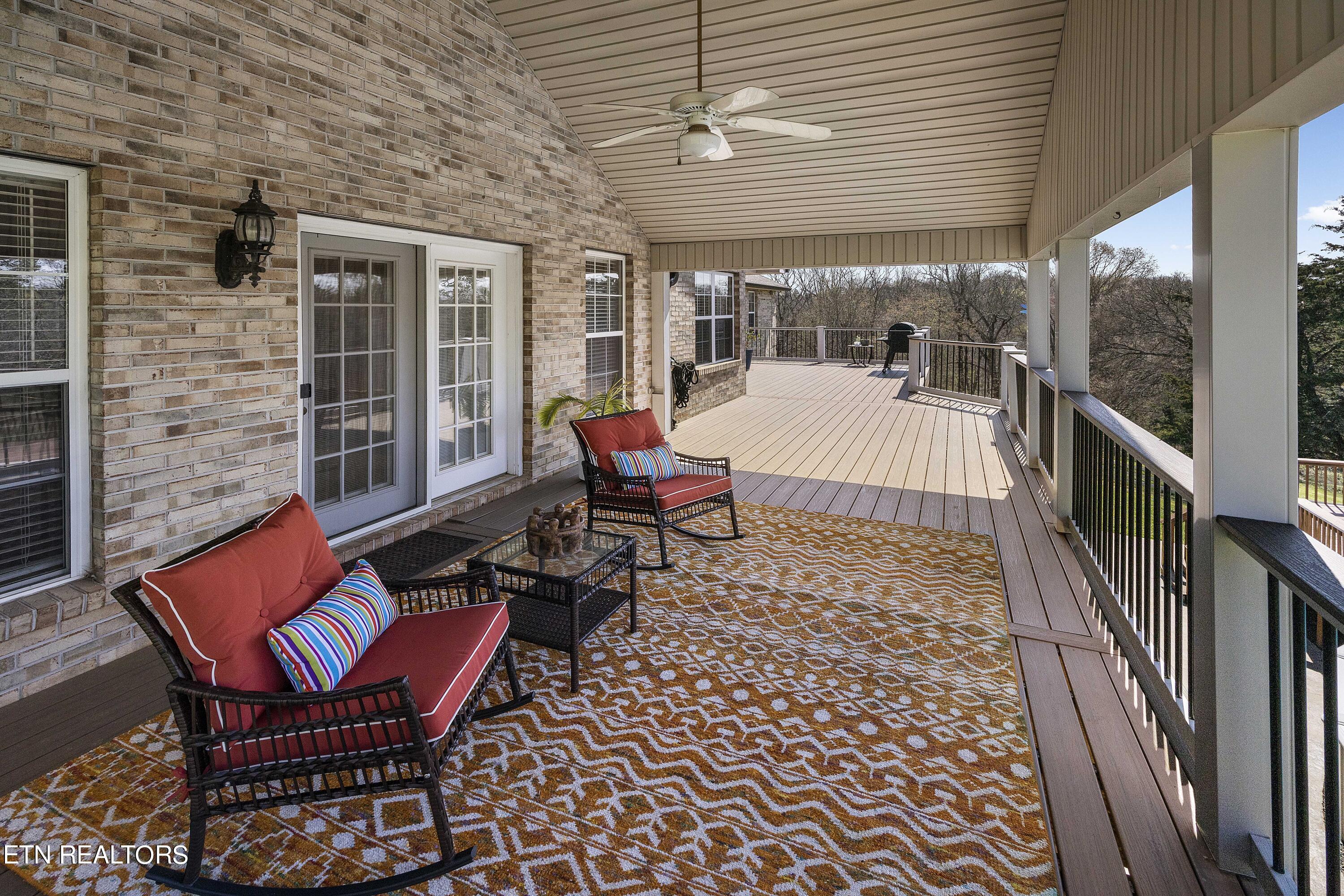 1936 Scenic Meadow Way