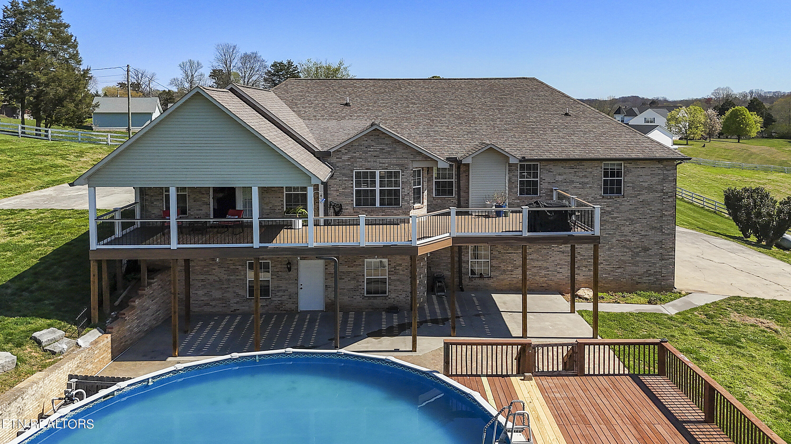 1936 Scenic Meadow Way