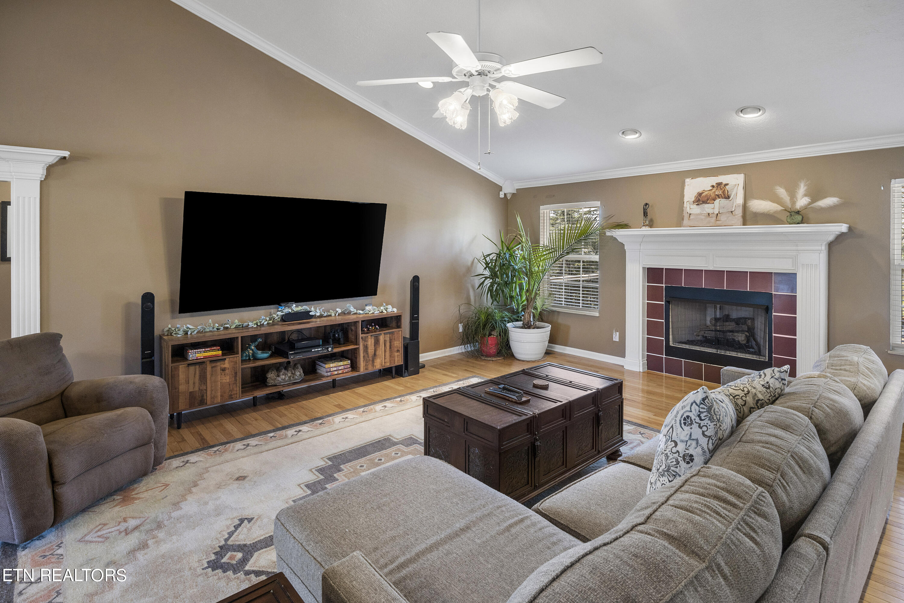 1936 Scenic Meadow Way