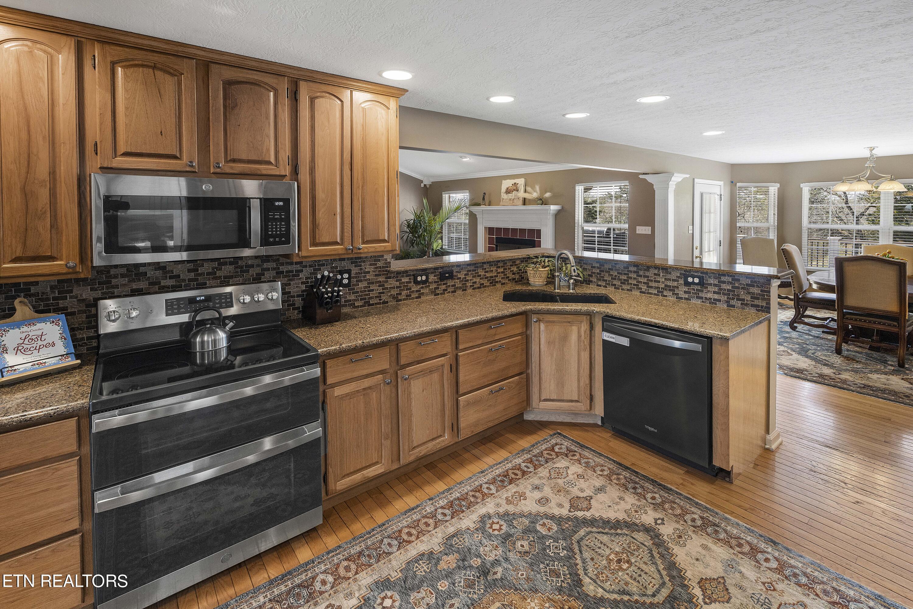 1936 Scenic Meadow Way