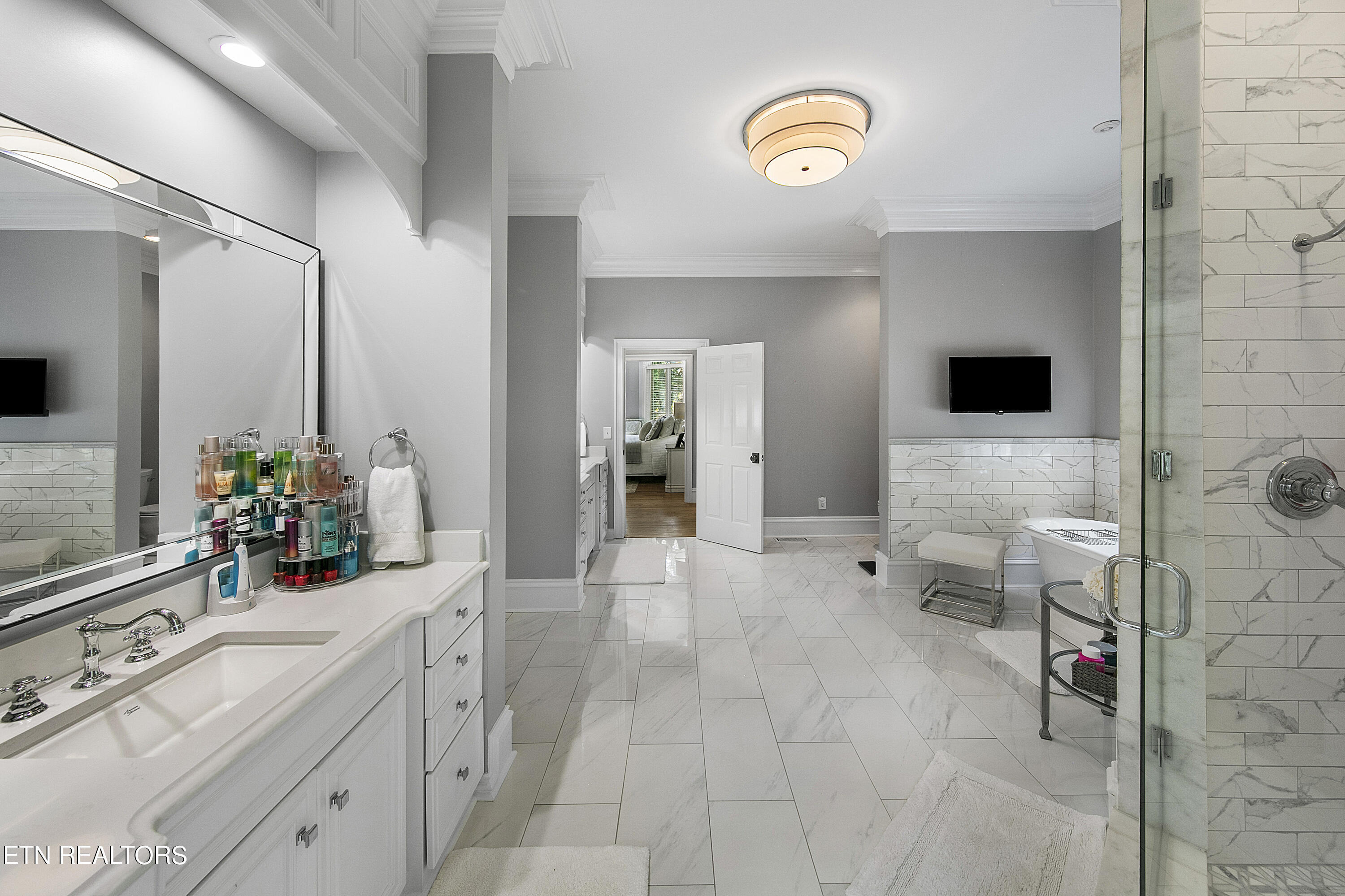 5363 Bent River Blvd