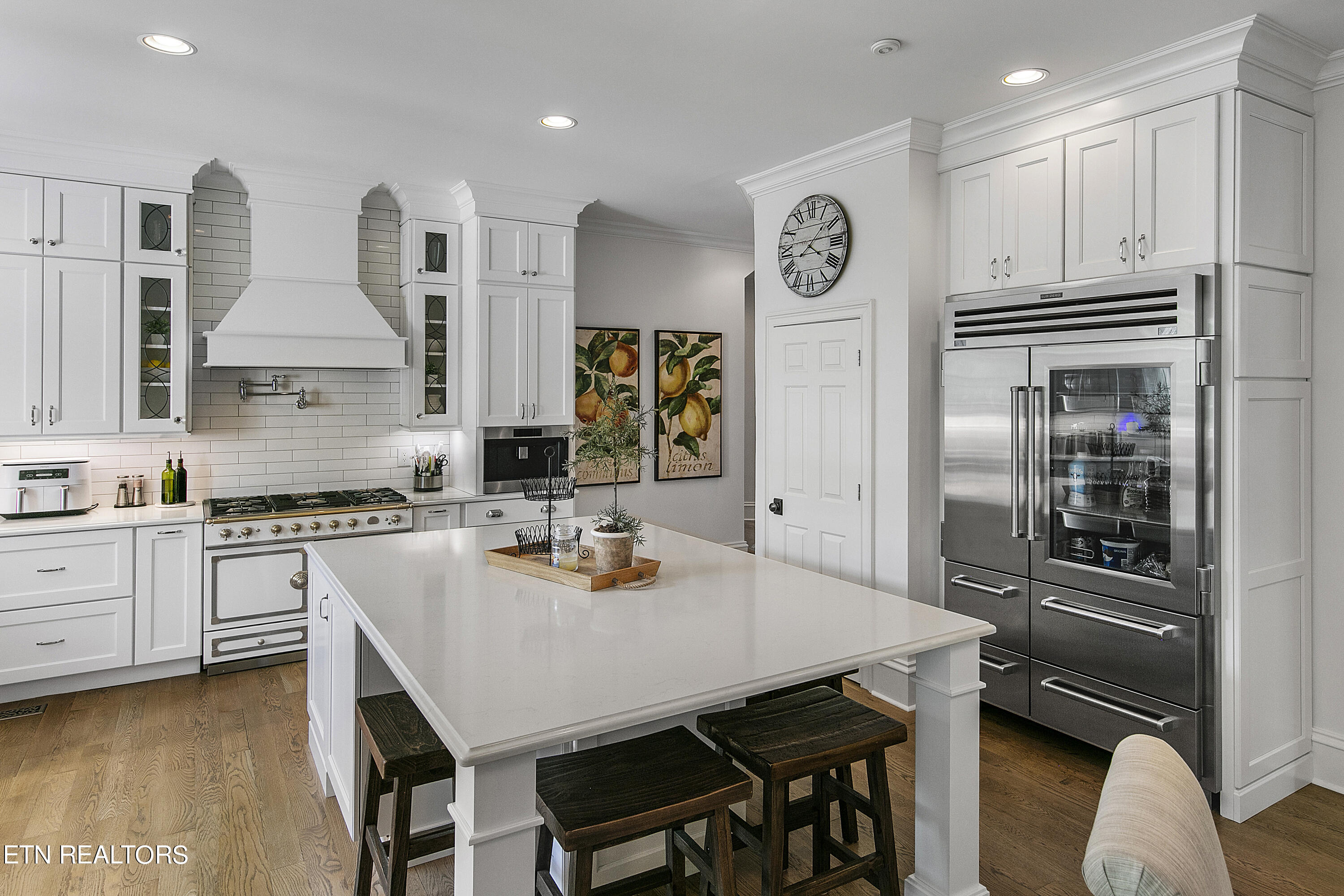 5363 Bent River Blvd