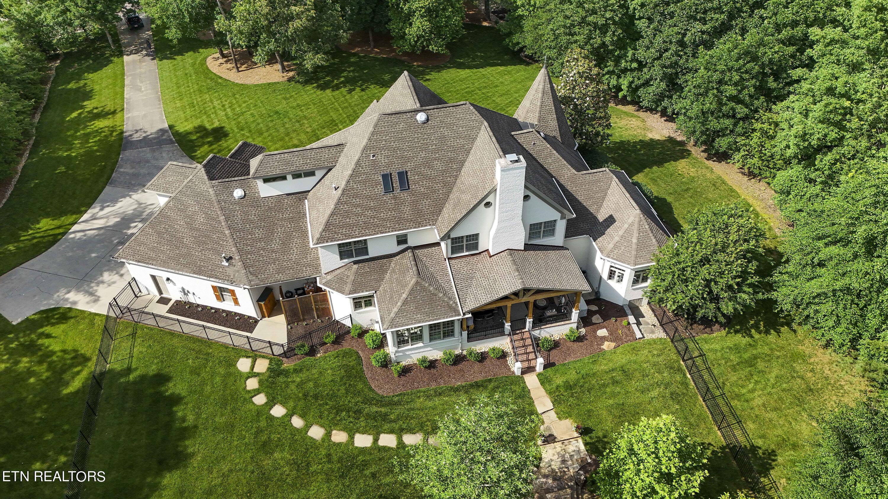 5363 Bent River Blvd