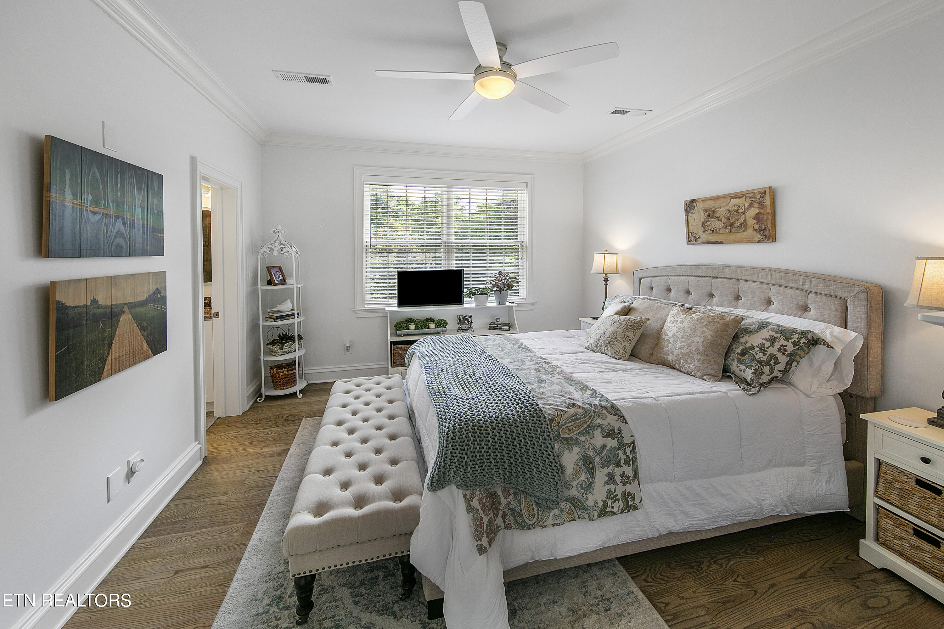 5363 Bent River Blvd