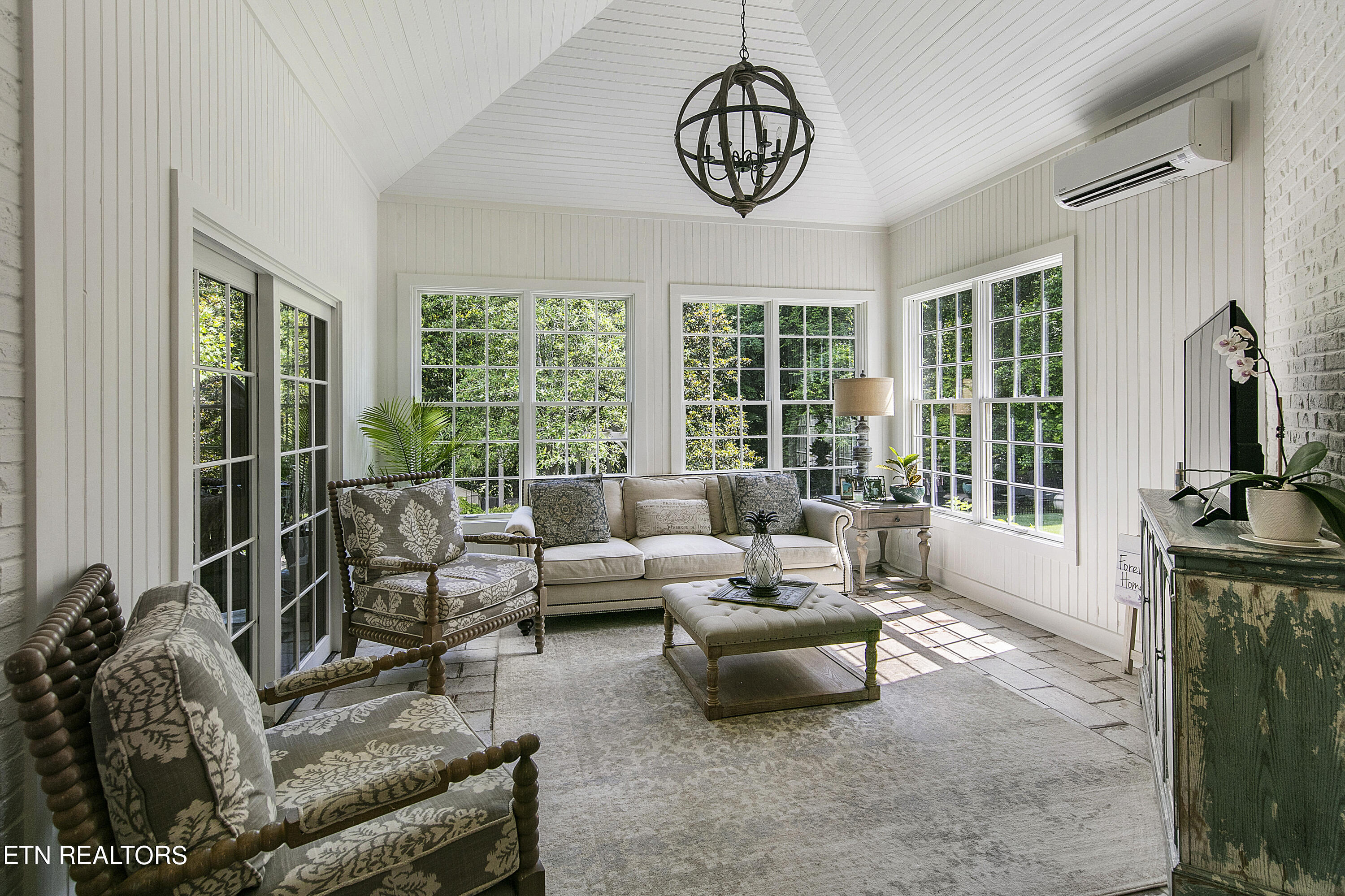 5363 Bent River Blvd