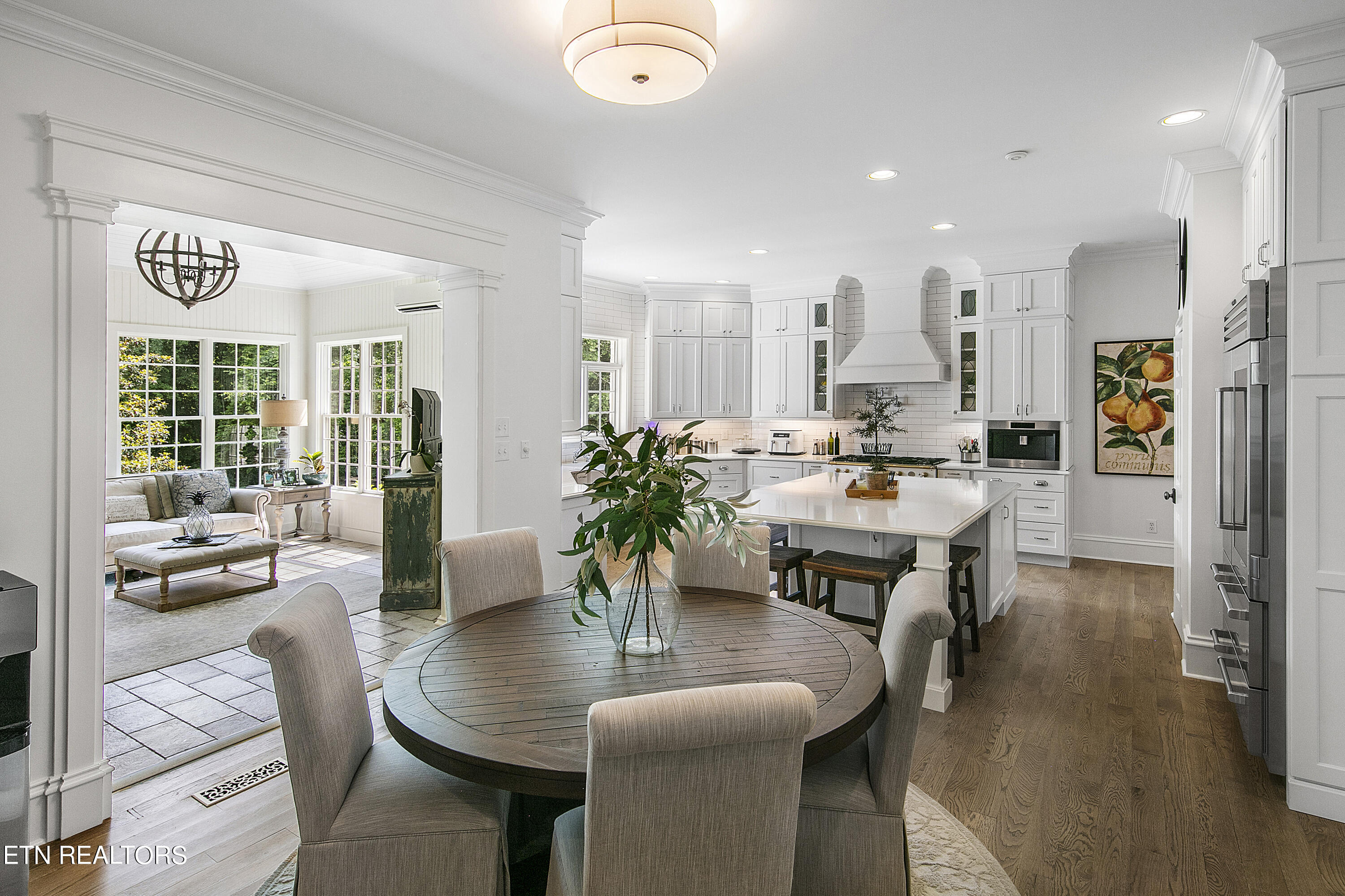 5363 Bent River Blvd