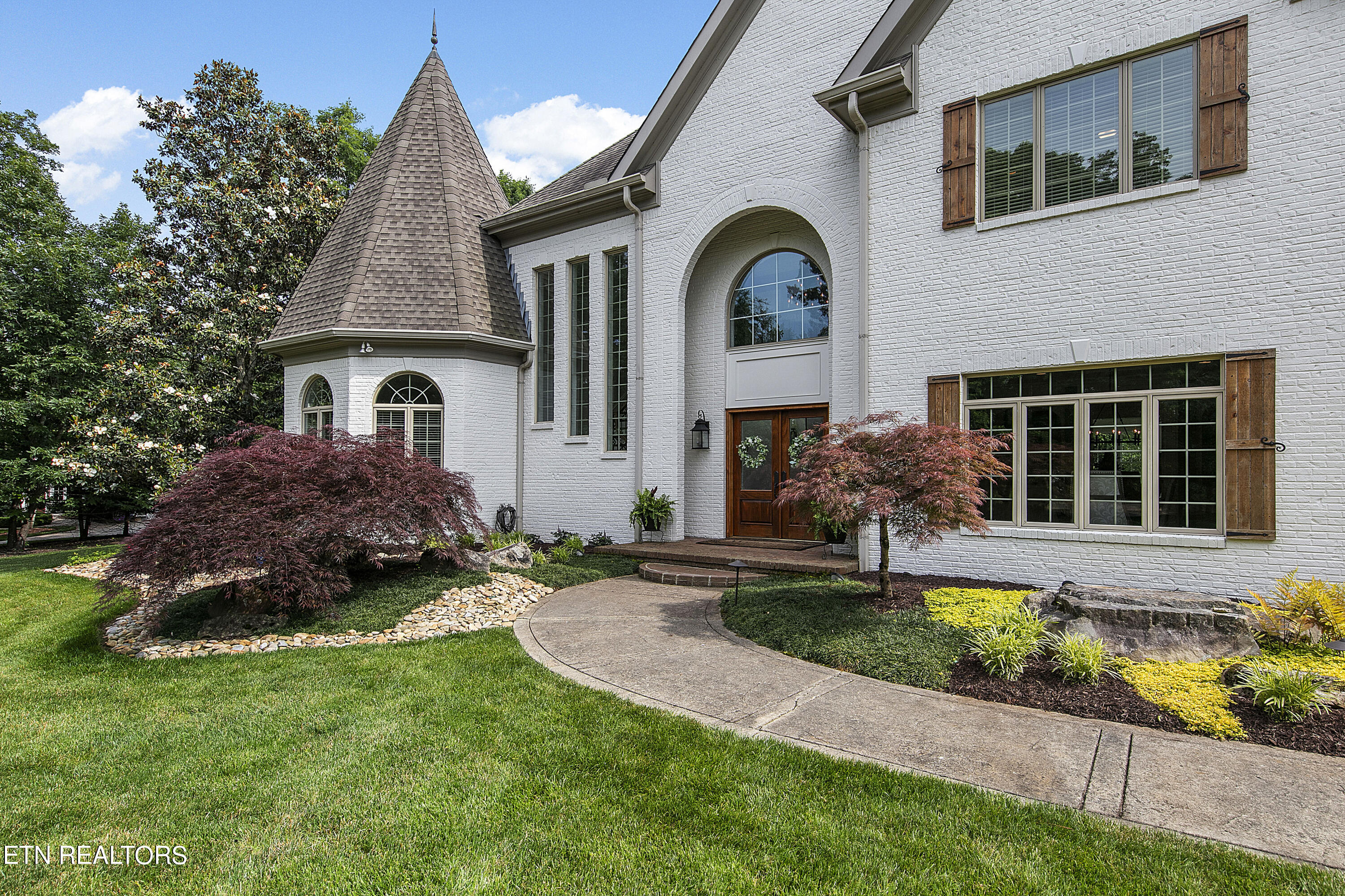 5363 Bent River Blvd