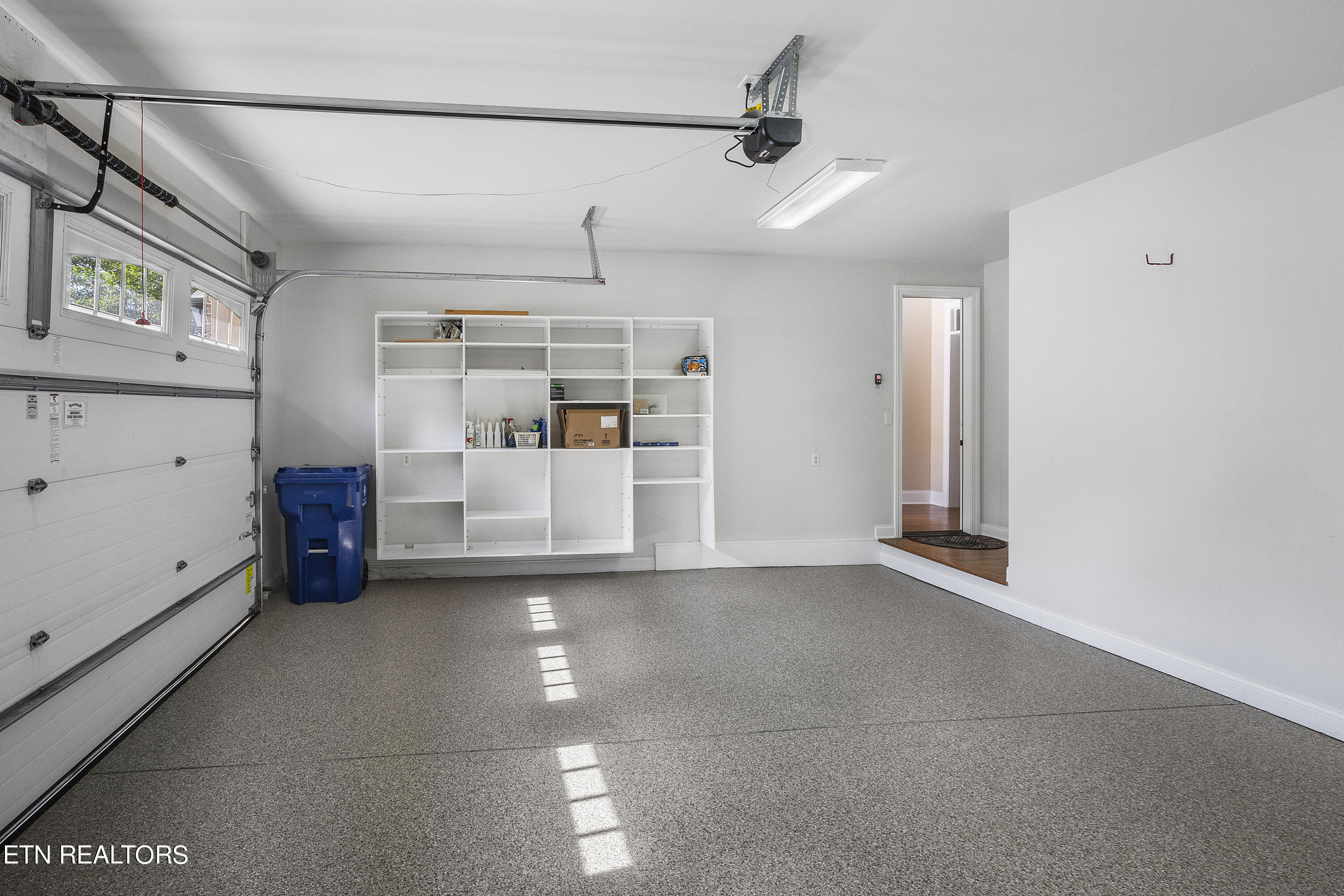 1438 Villa Forest Way