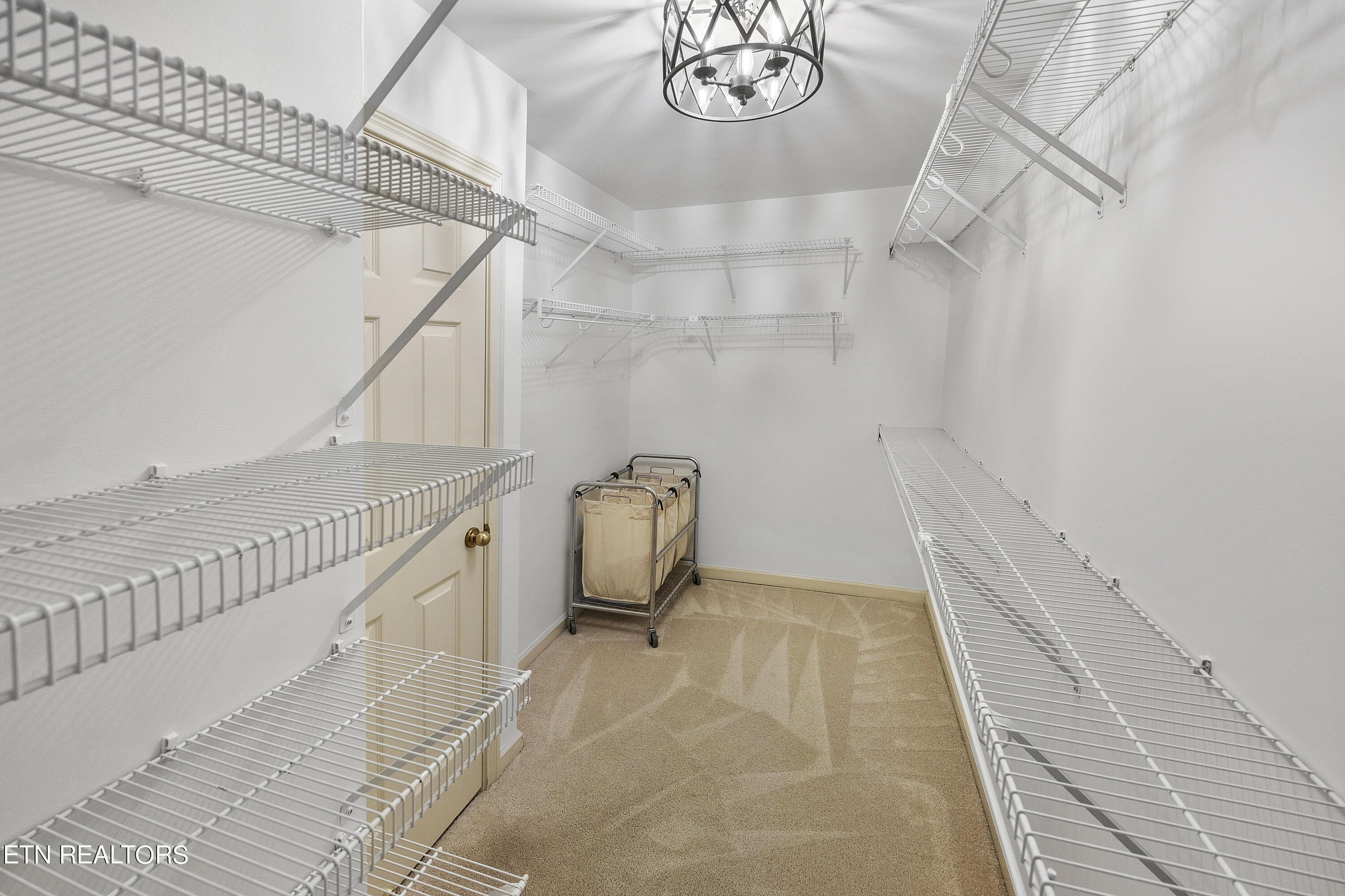 9011 Legends Lake Lane