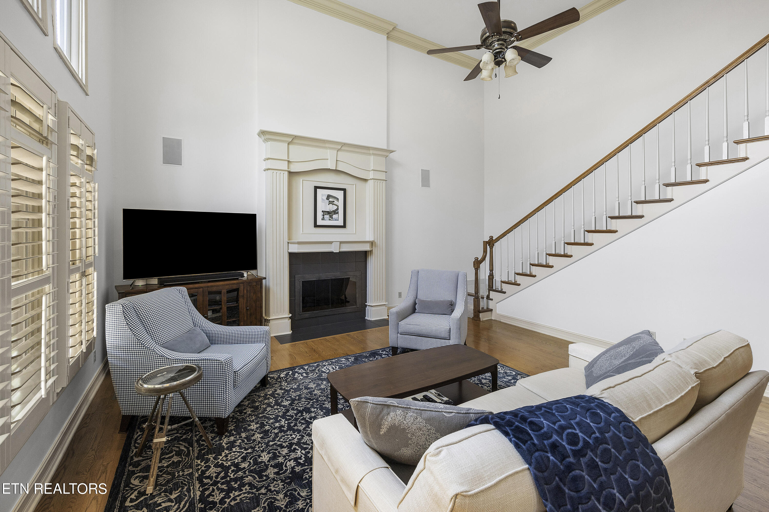 9011 Legends Lake Lane