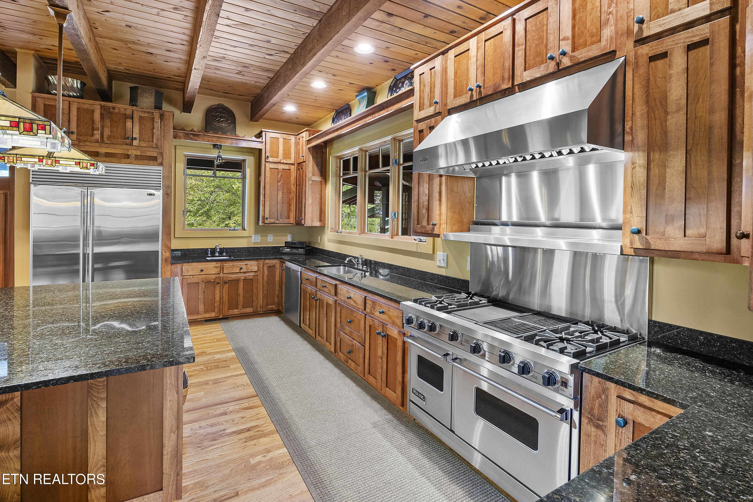 225 Eagle Ridge Rd