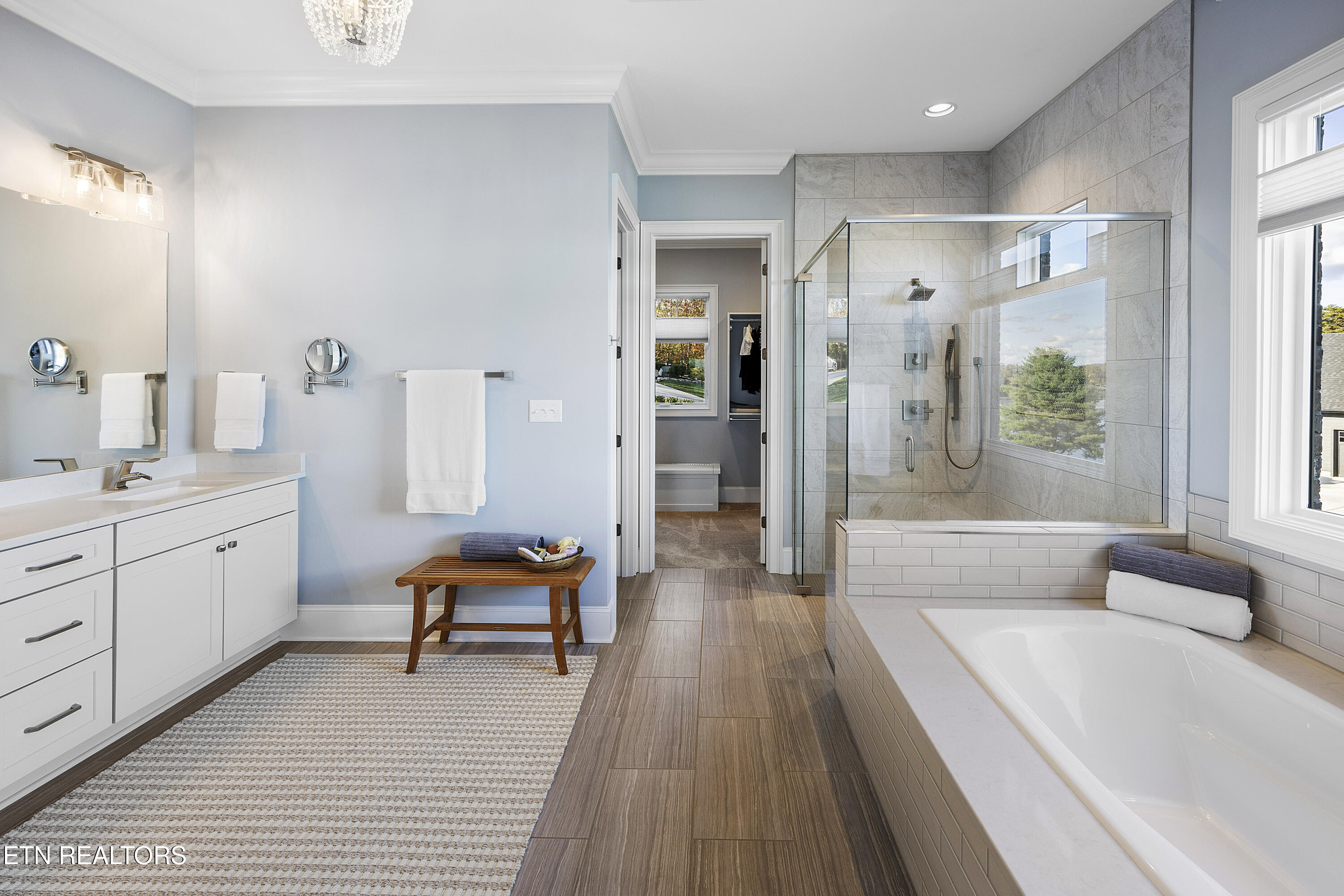 12204 Bluff Shore Drive