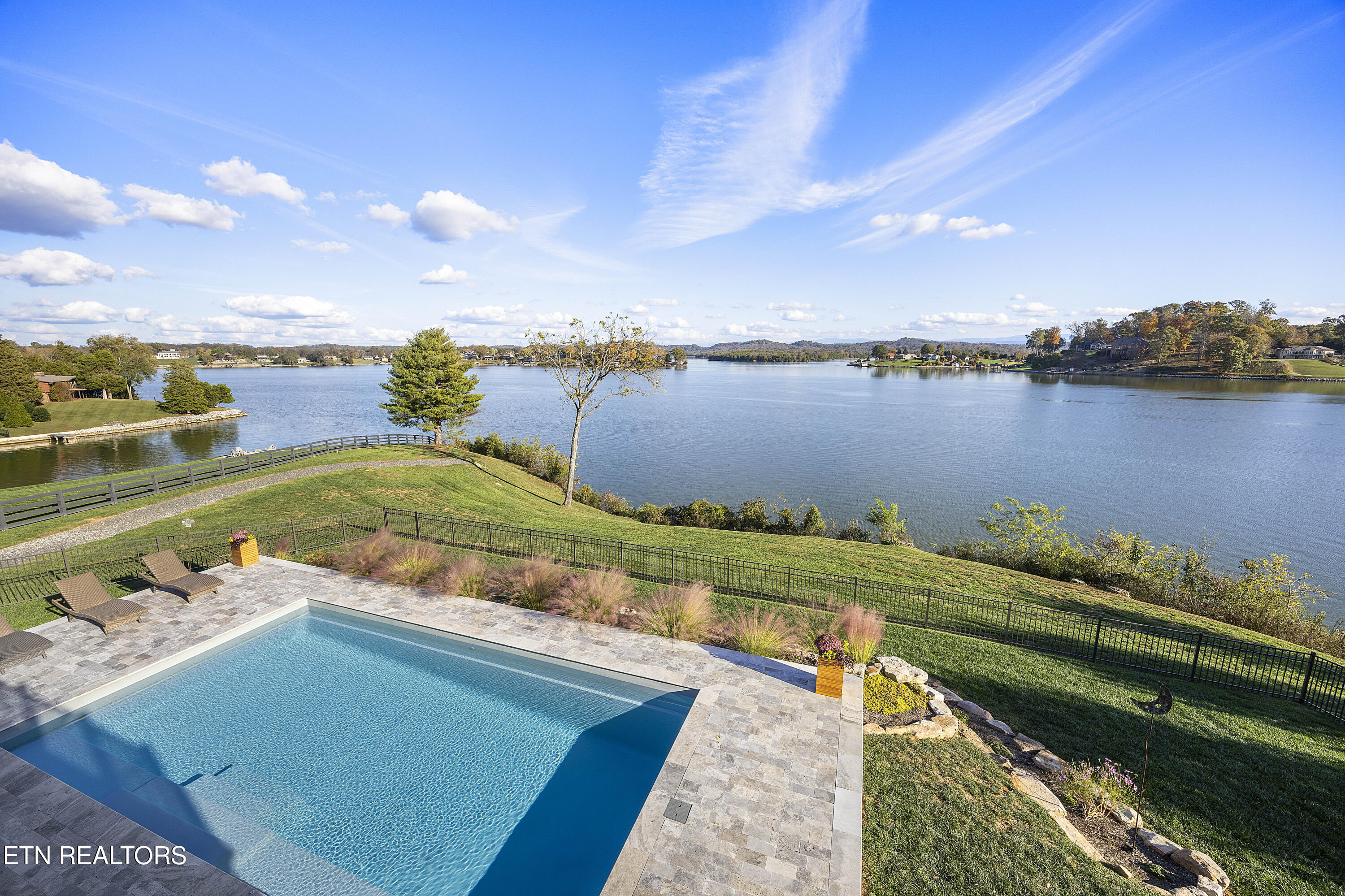 12204 Bluff Shore Drive